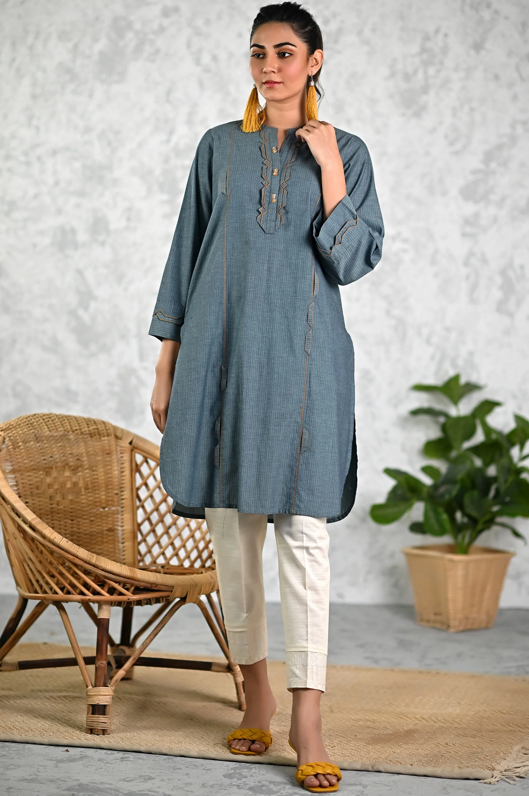Stitched 1 Piece Embellished Yarn Dyed Textured Shirt - Image 4