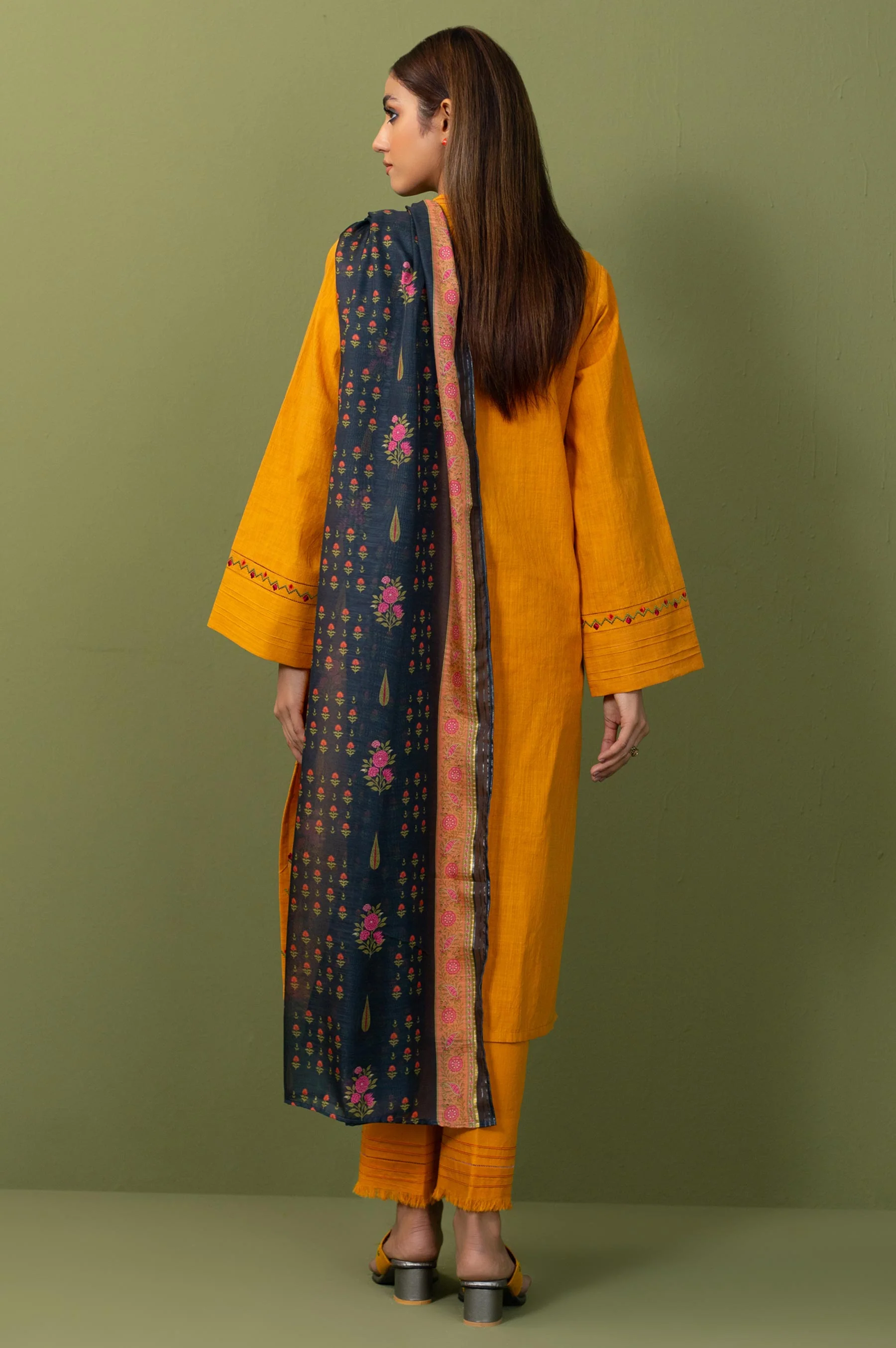 Stitched 2 Piece Both Side Slub Embroidered Suit - Image 5