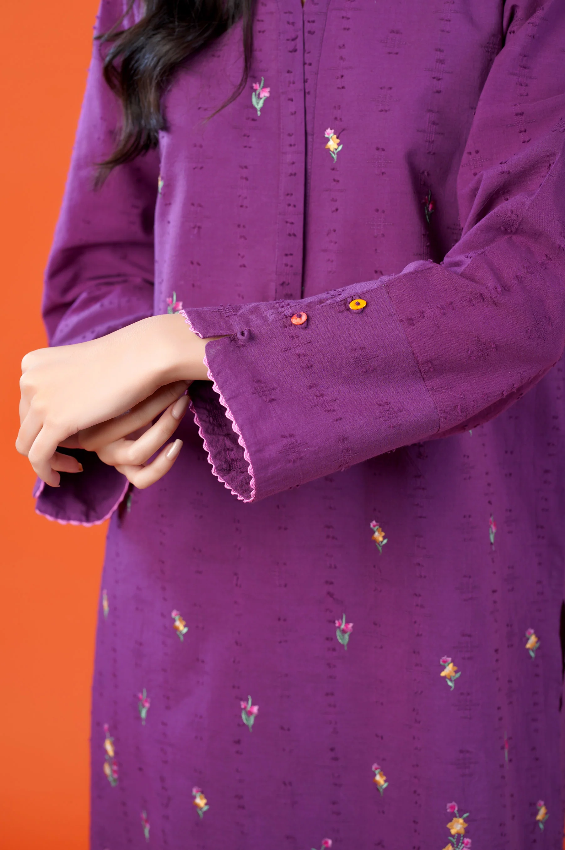 Stitched 2 Piece Brochia Suit - Image 4