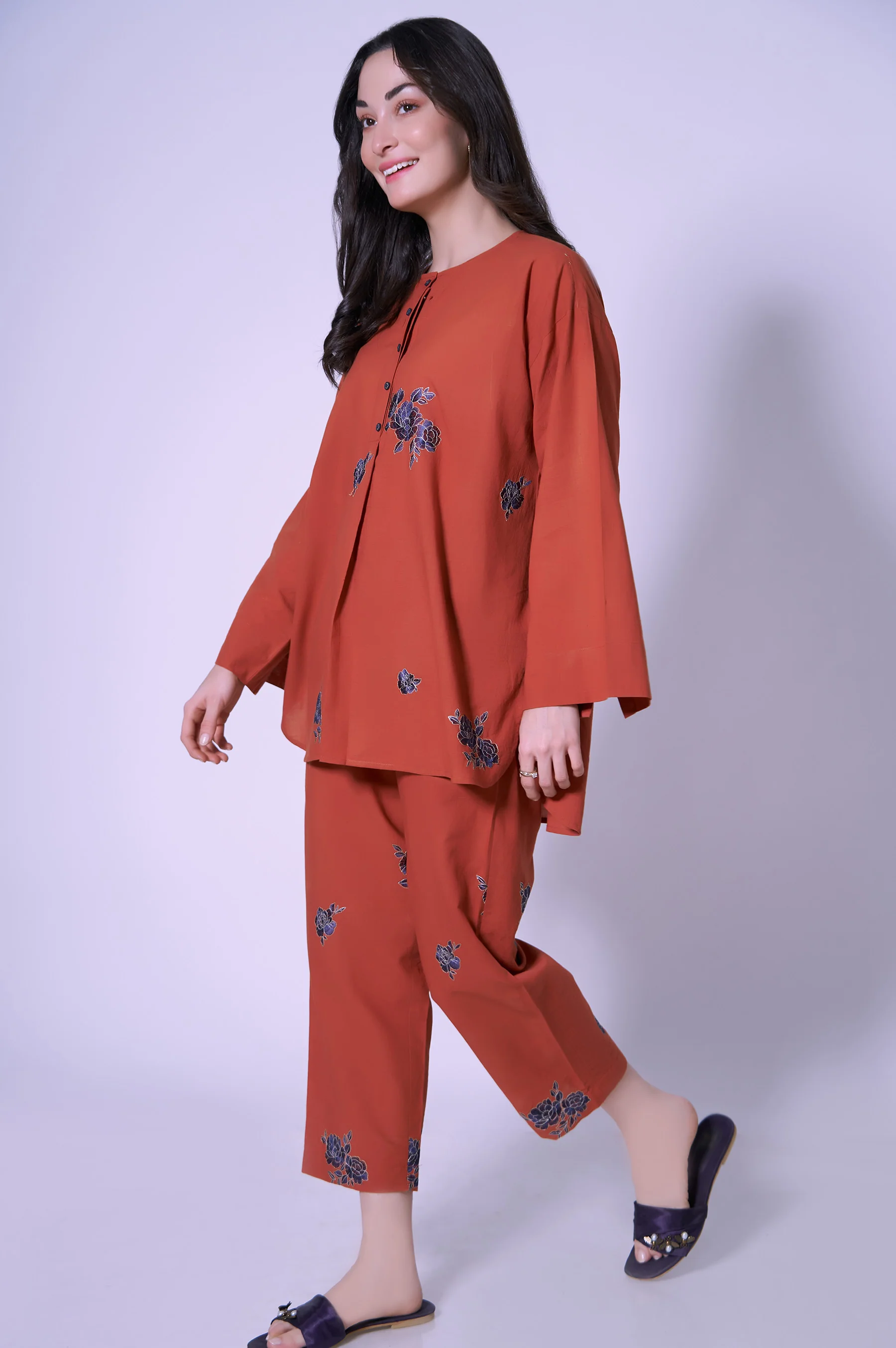 Stitched 2 Piece Cambric Co-ord Set - Image 2