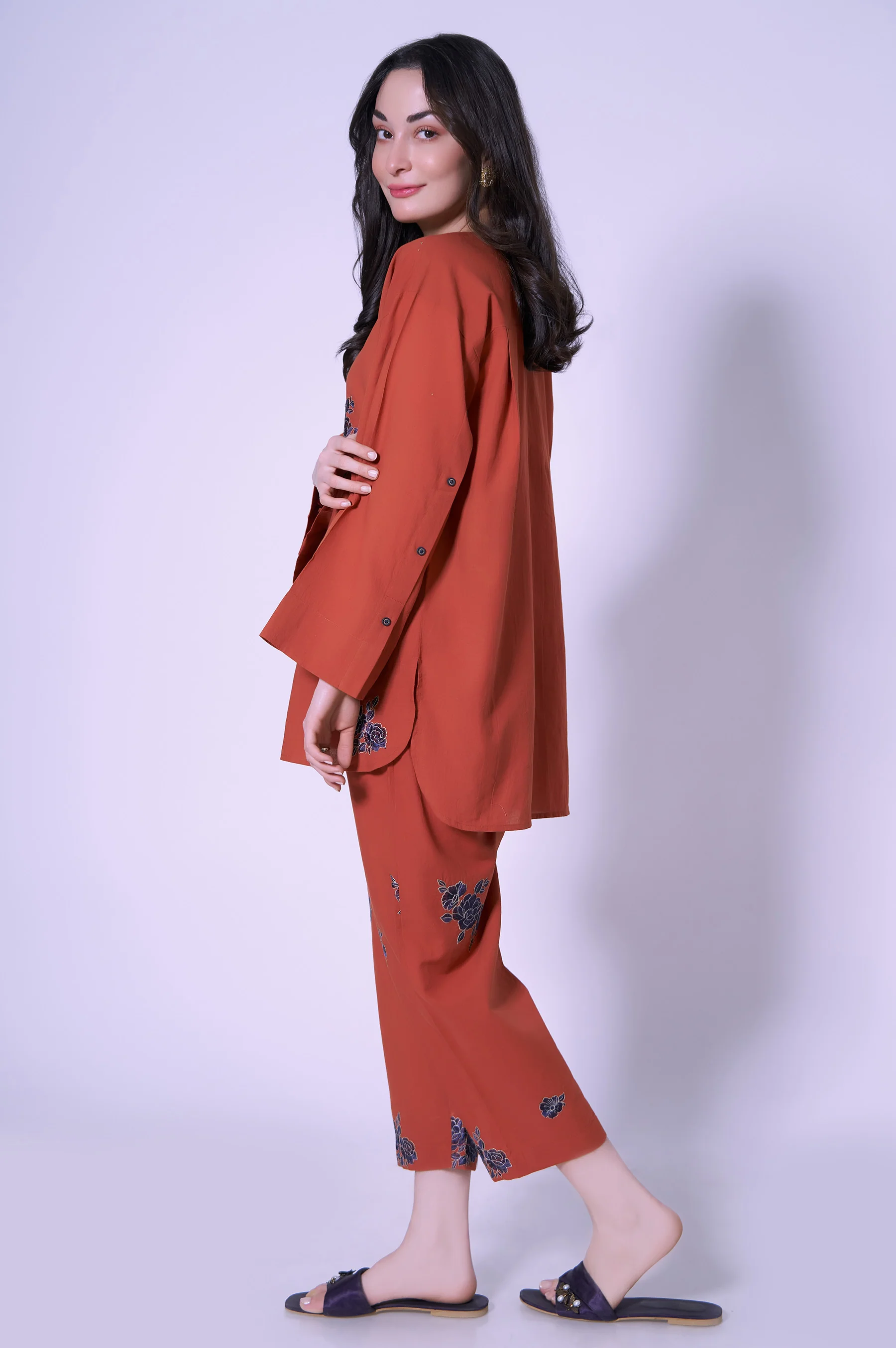 Stitched 2 Piece Cambric Co-ord Set - Image 4