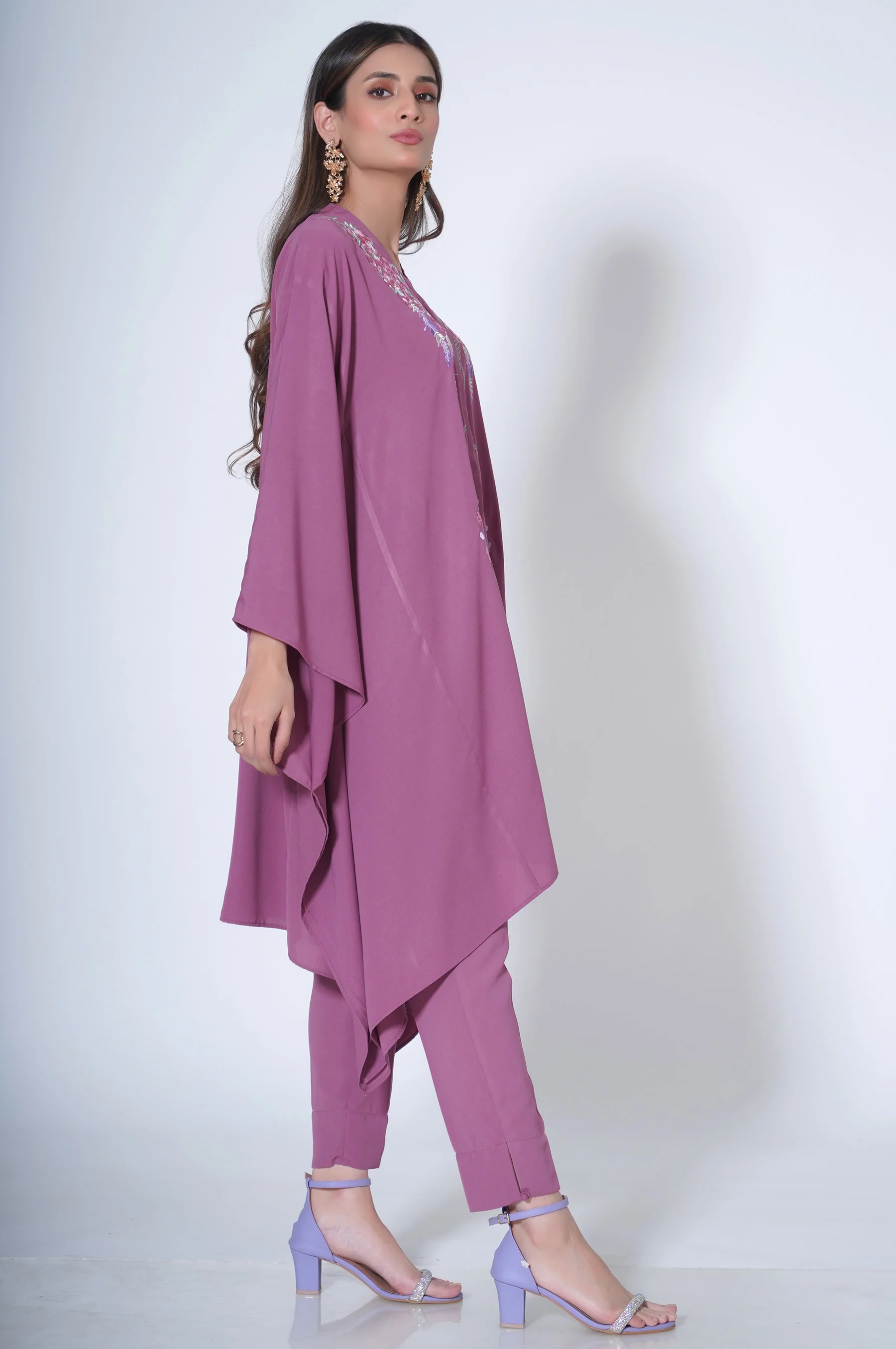 Stitched 2 piece Crepe Pocho Suit - Image 4