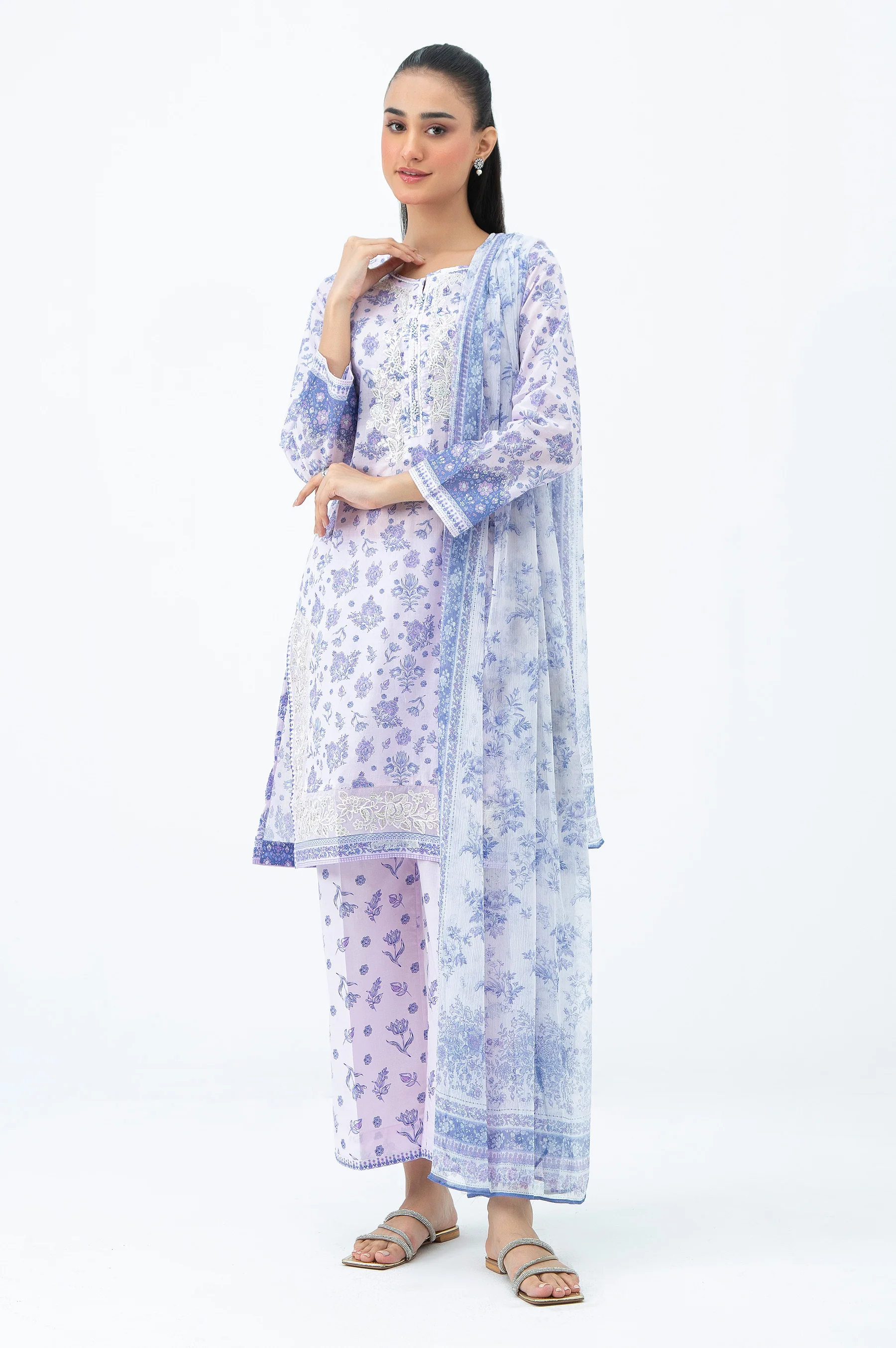 EMBROIDERED LAWN STITCHED SHIRT BOTTOM - Image 3