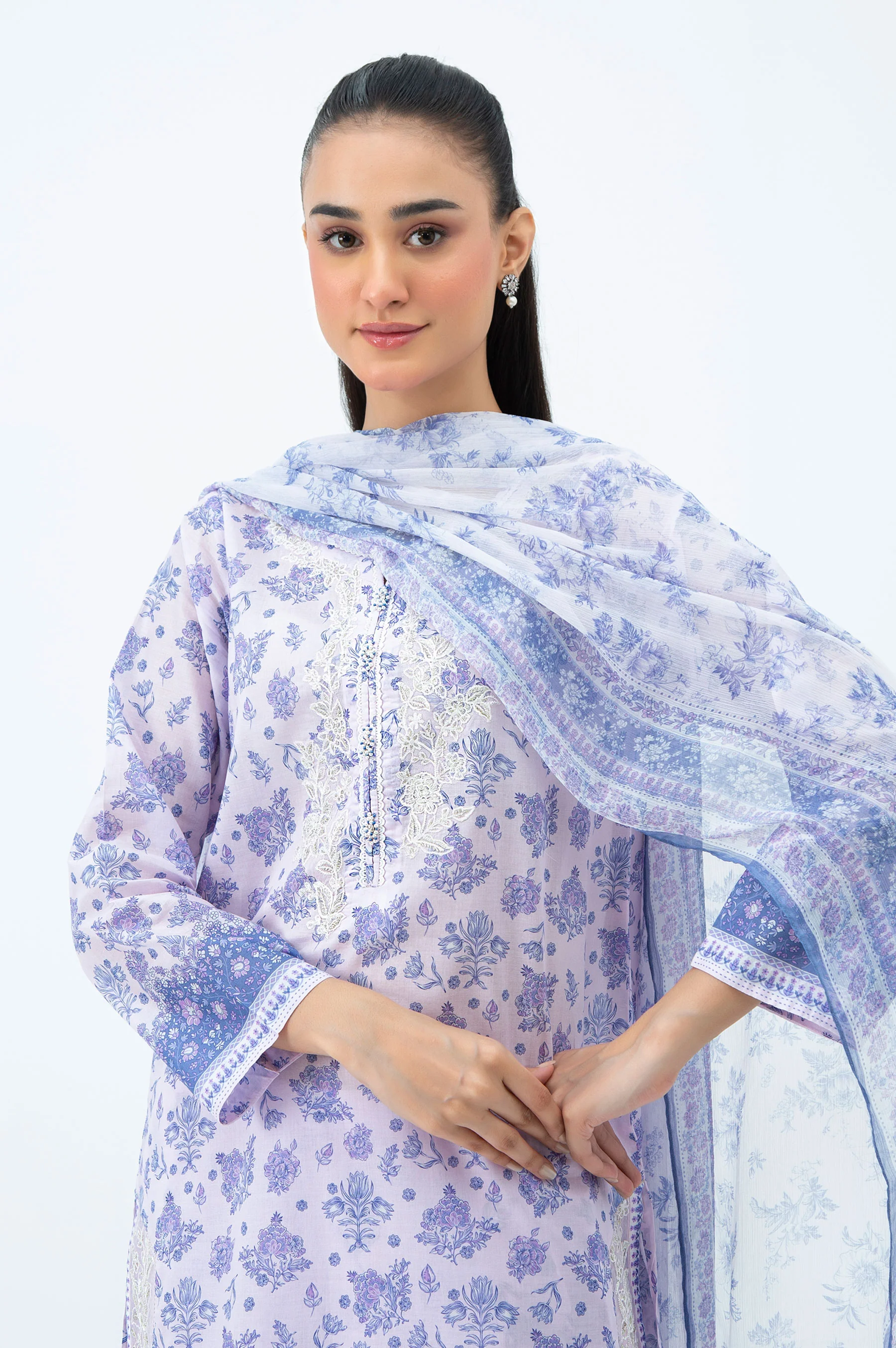 EMBROIDERED LAWN STITCHED SHIRT BOTTOM - Image 4