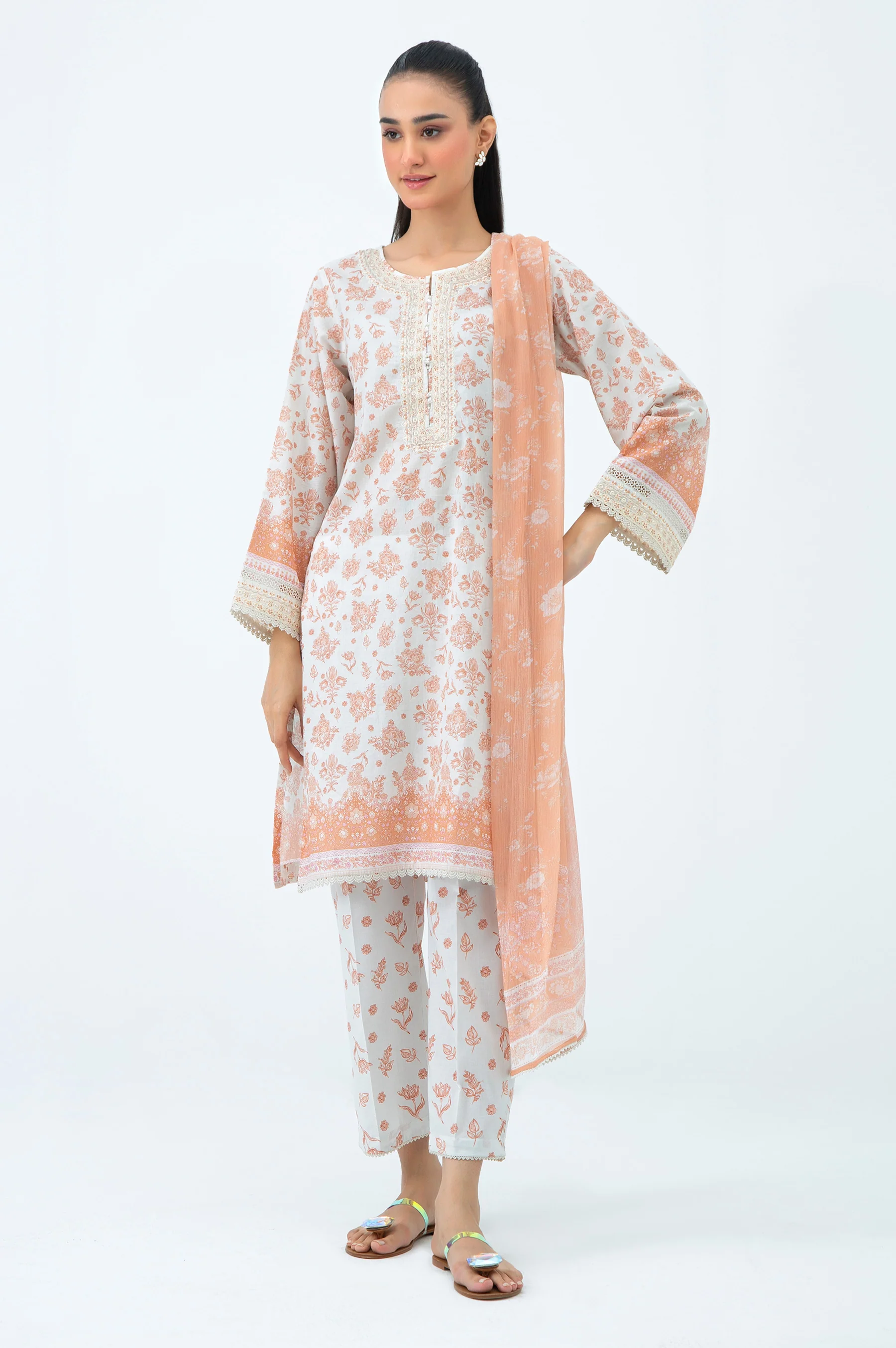 EMBROIDERED LAWN STITCHED SHIRT BOTTOM - Image 3