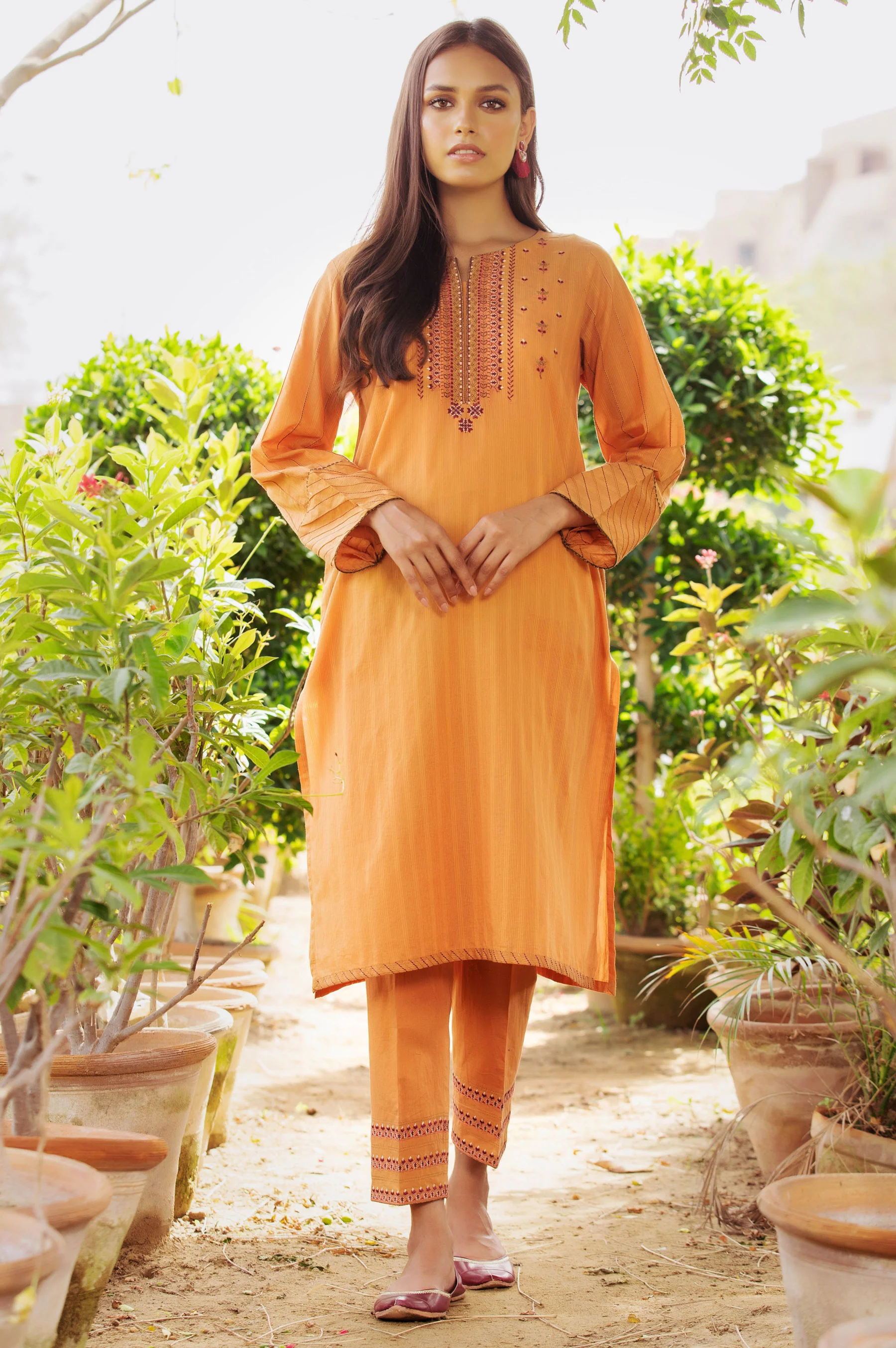 Stitched 2 Piece Embroidered Doria Lawn Suit - Image 3