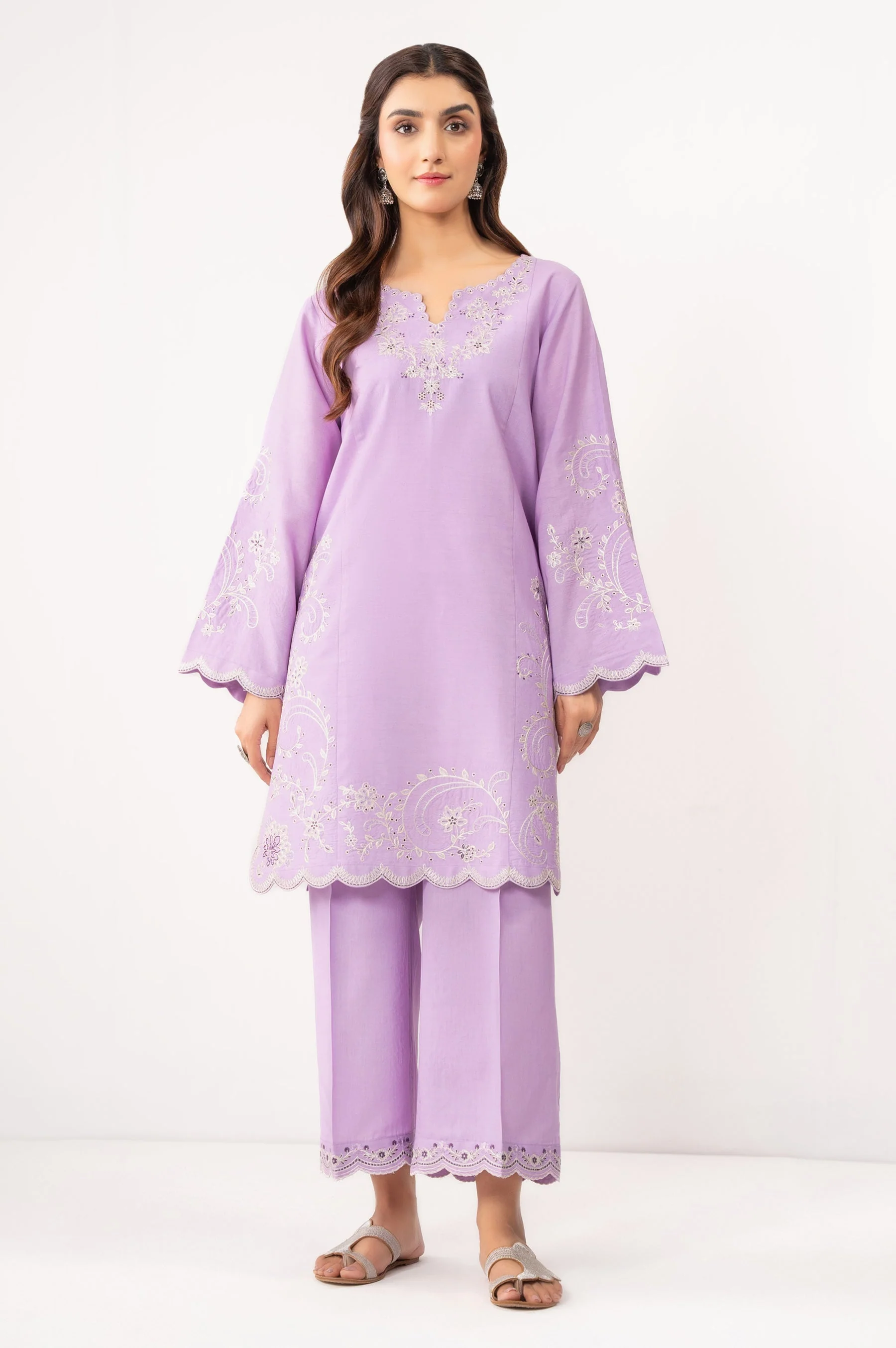 STITCHED EMBROIDERED SHIRT BOTTOM (FACTORY E-OUTLET)