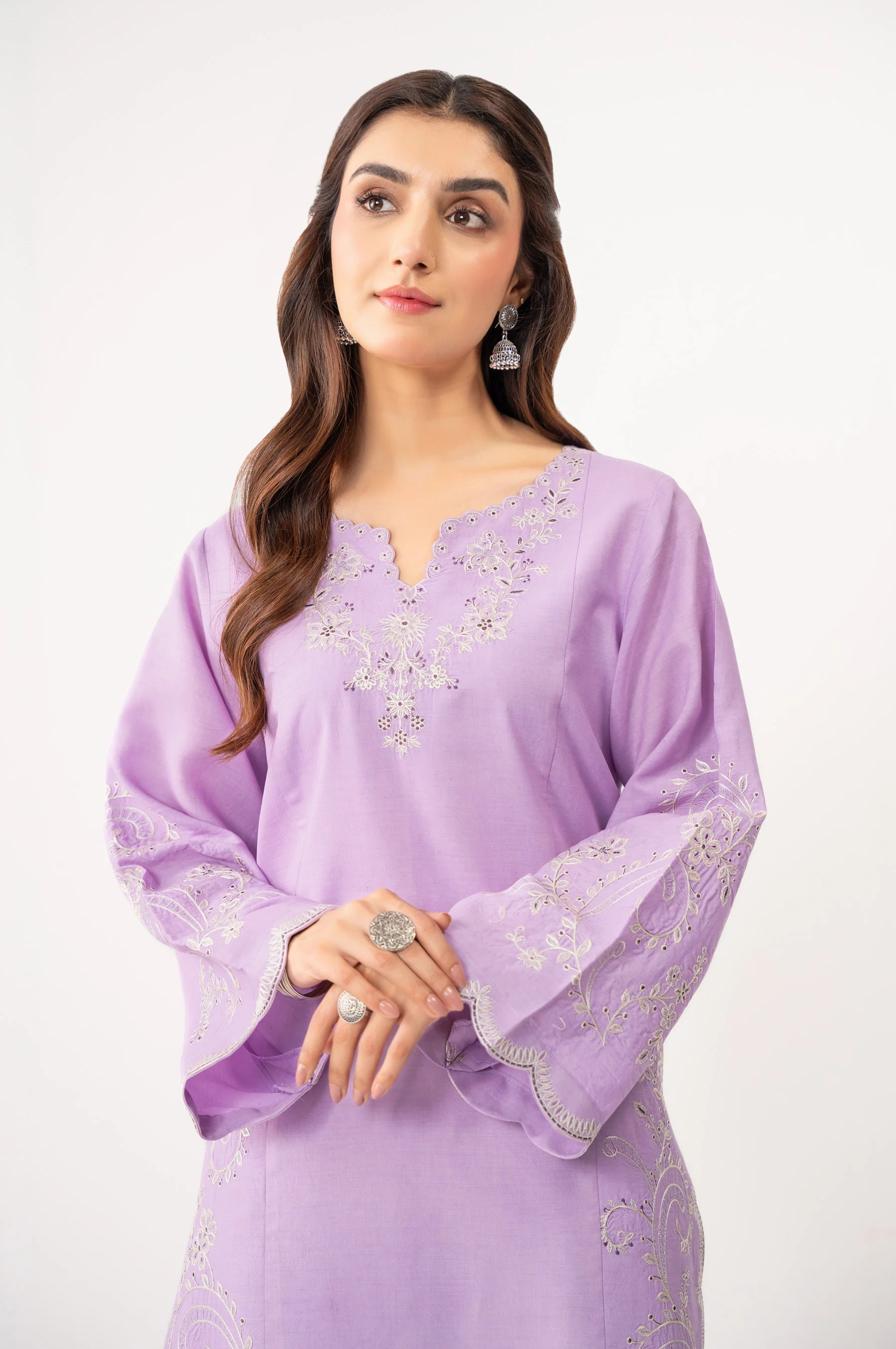 STITCHED EMBROIDERED COTTON LINEN VISCOSE SHIRT BOTTOM - Image 4