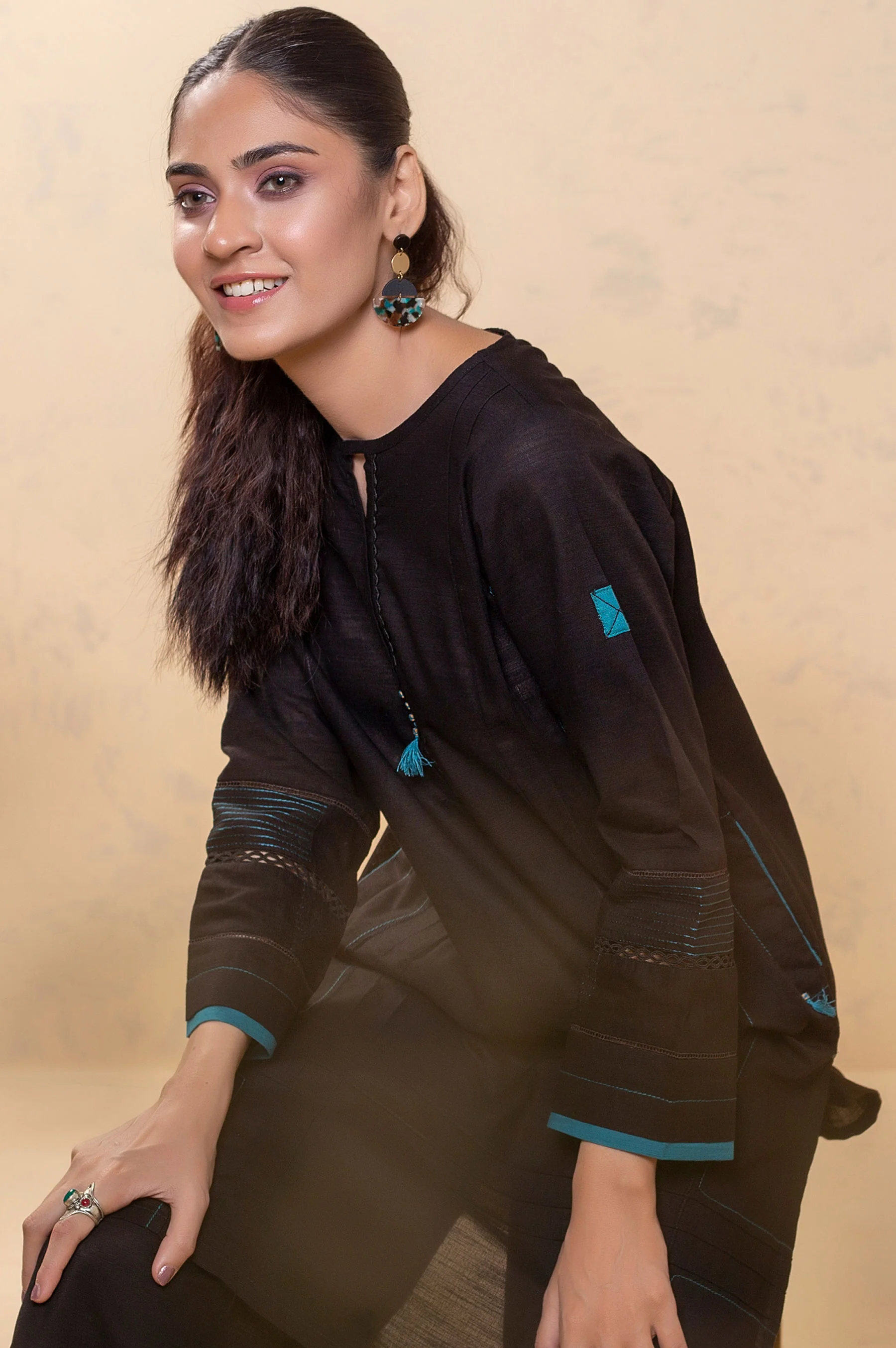 Stitched 2 Piece Embellished Khaddar Suit - Image 3