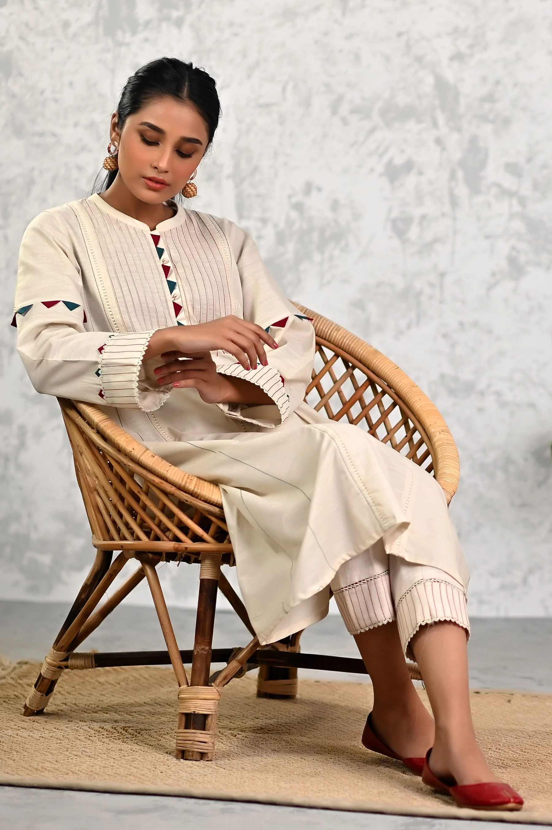 Stitched 2 Piece Embellished Khaddar Suit - Image 5