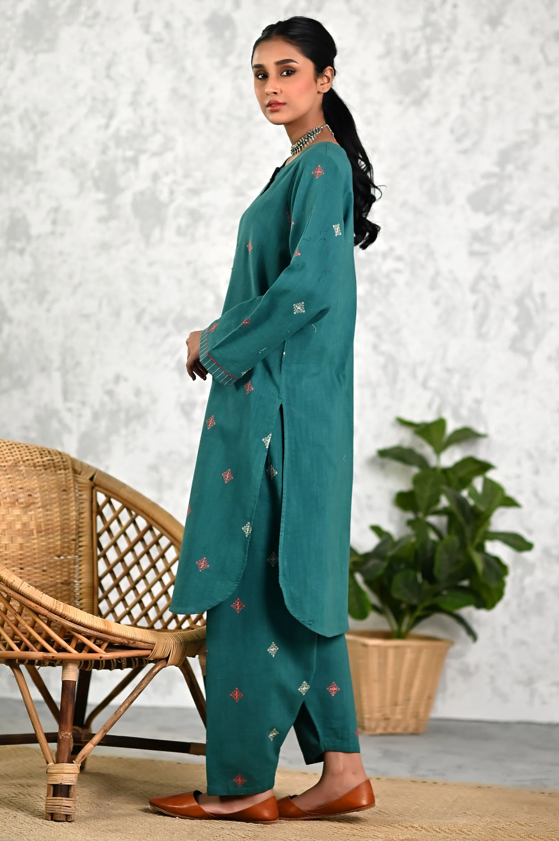Stitched 2 Piece Embriodered Khaddar Shirt & Bottom - Image 2