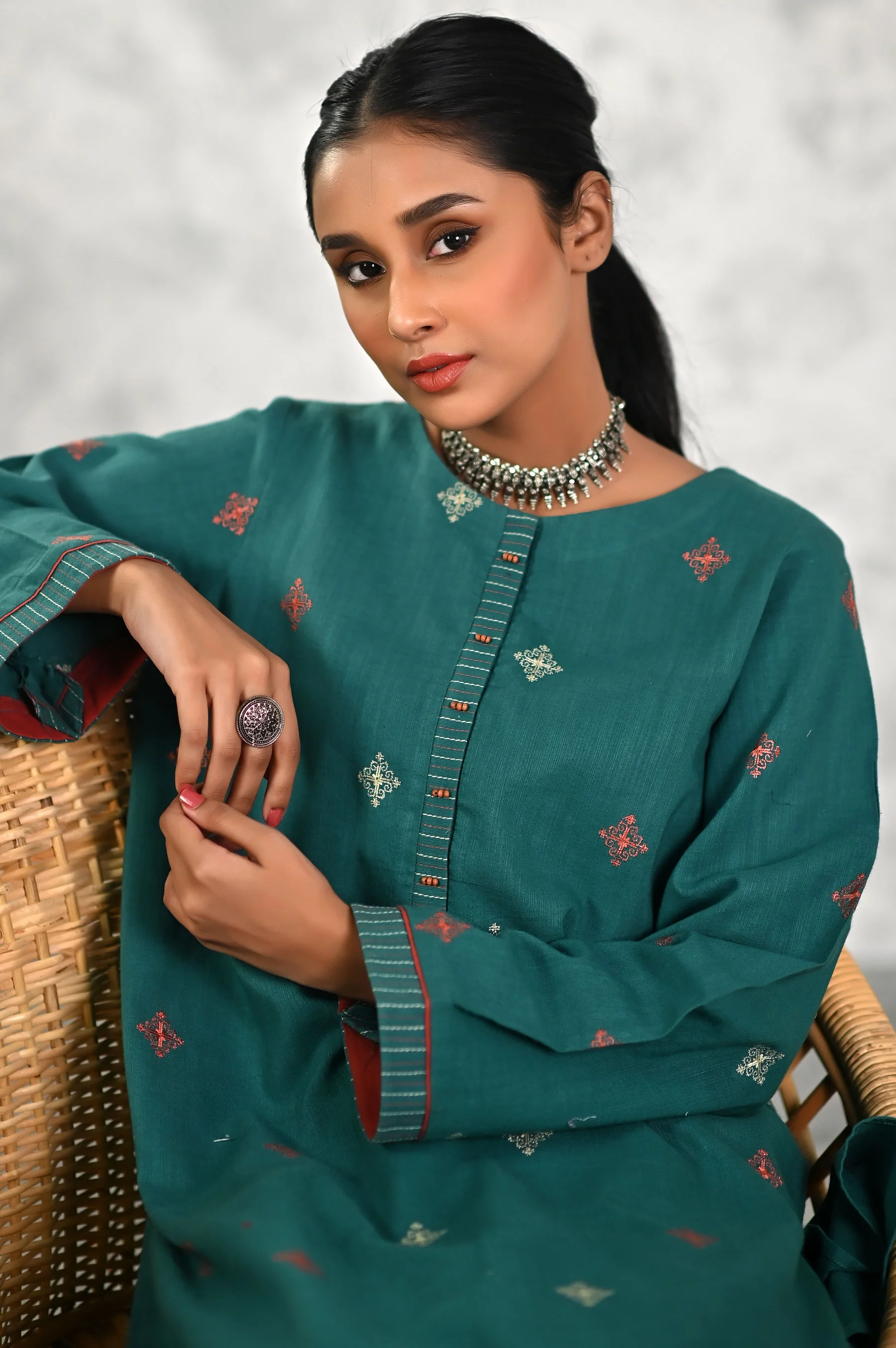 Stitched 2 Piece Embriodered Khaddar Shirt & Bottom - Image 5