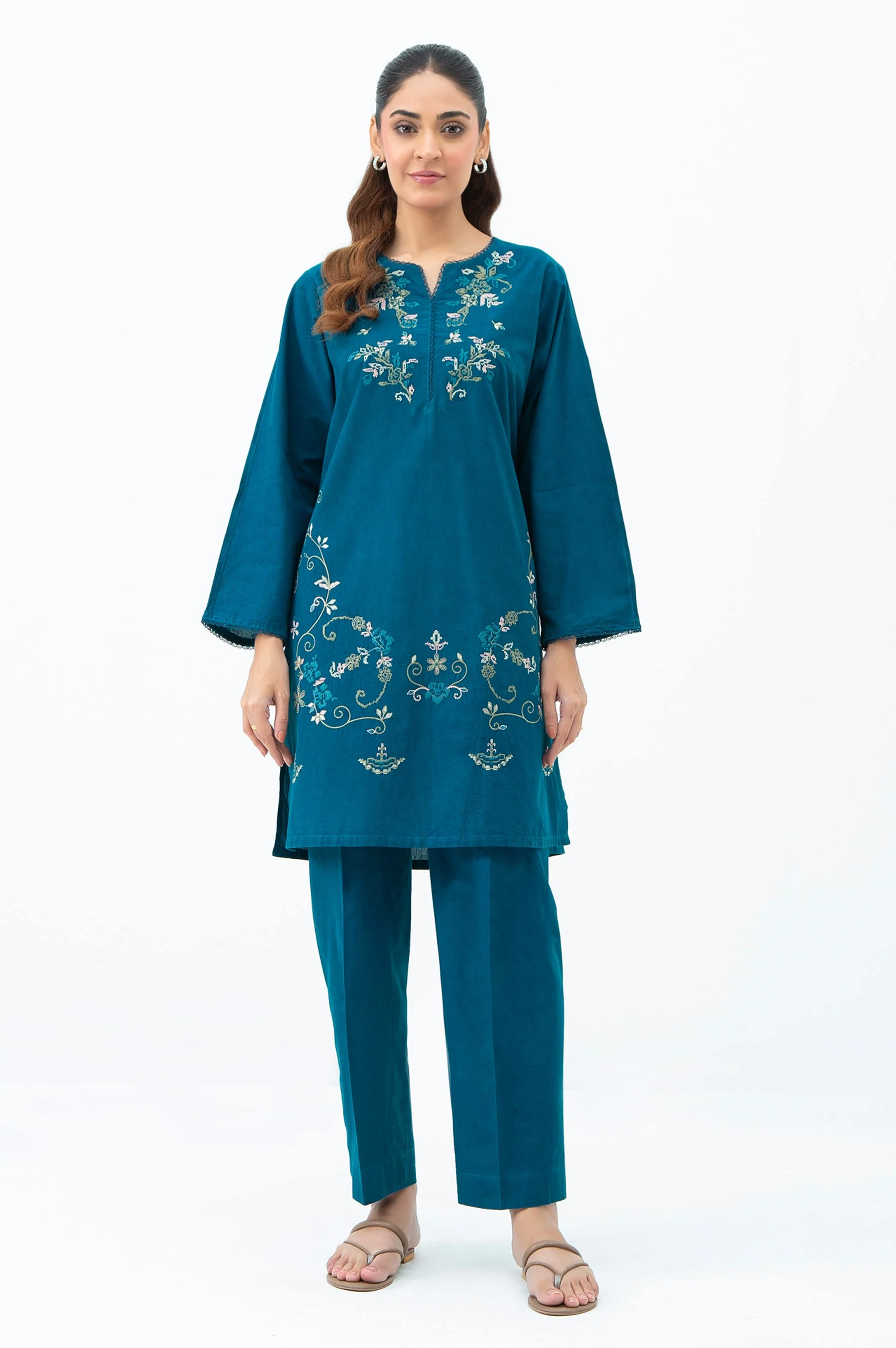 STITCHED EMBROIDERED CAMBRIC SHIRT BOTTOM (FACTORY E-OUTLET)