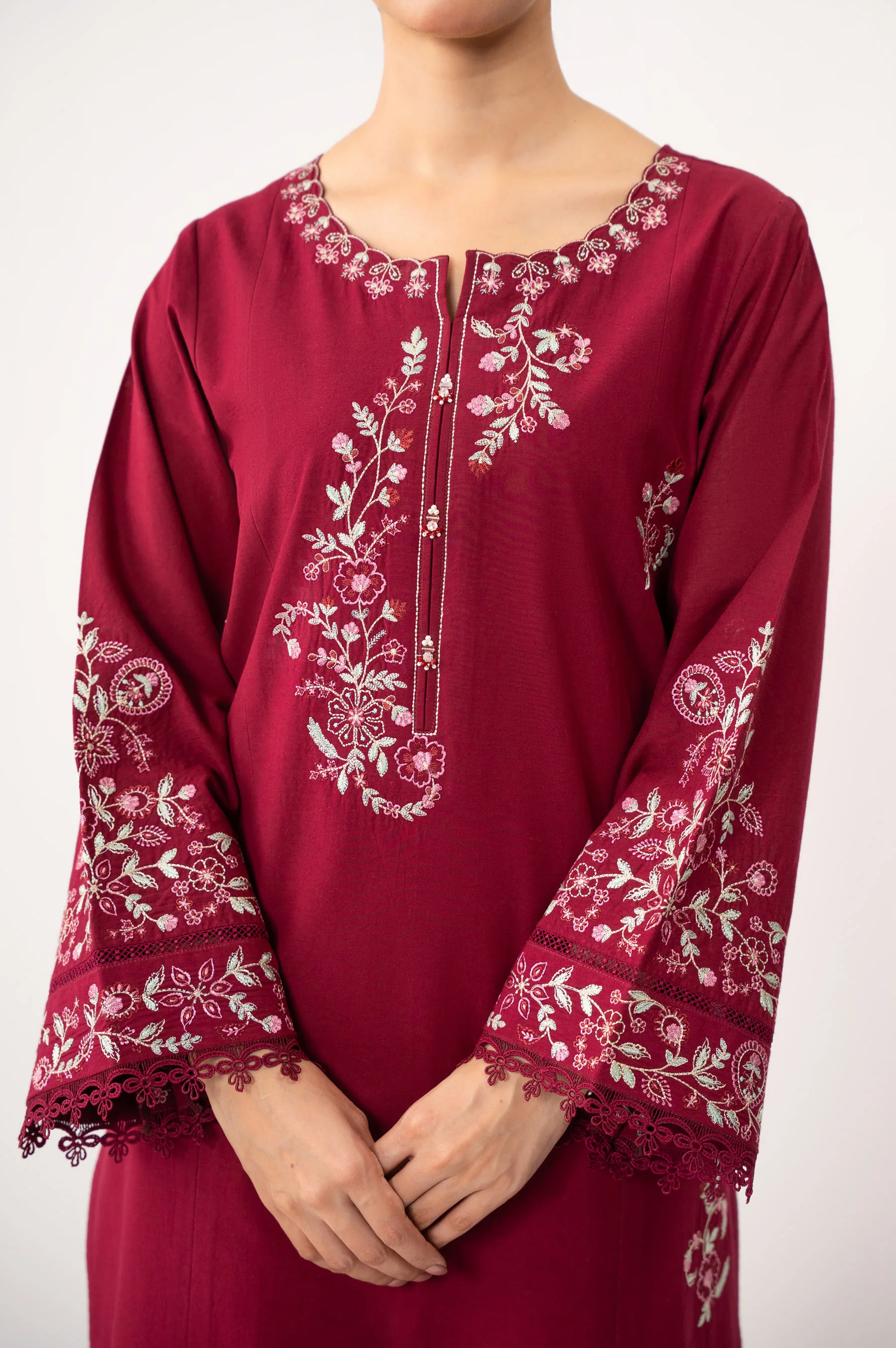 STITCHED EMBROIDERED CAMBRIC SHIRT BOTTOM - Image 2