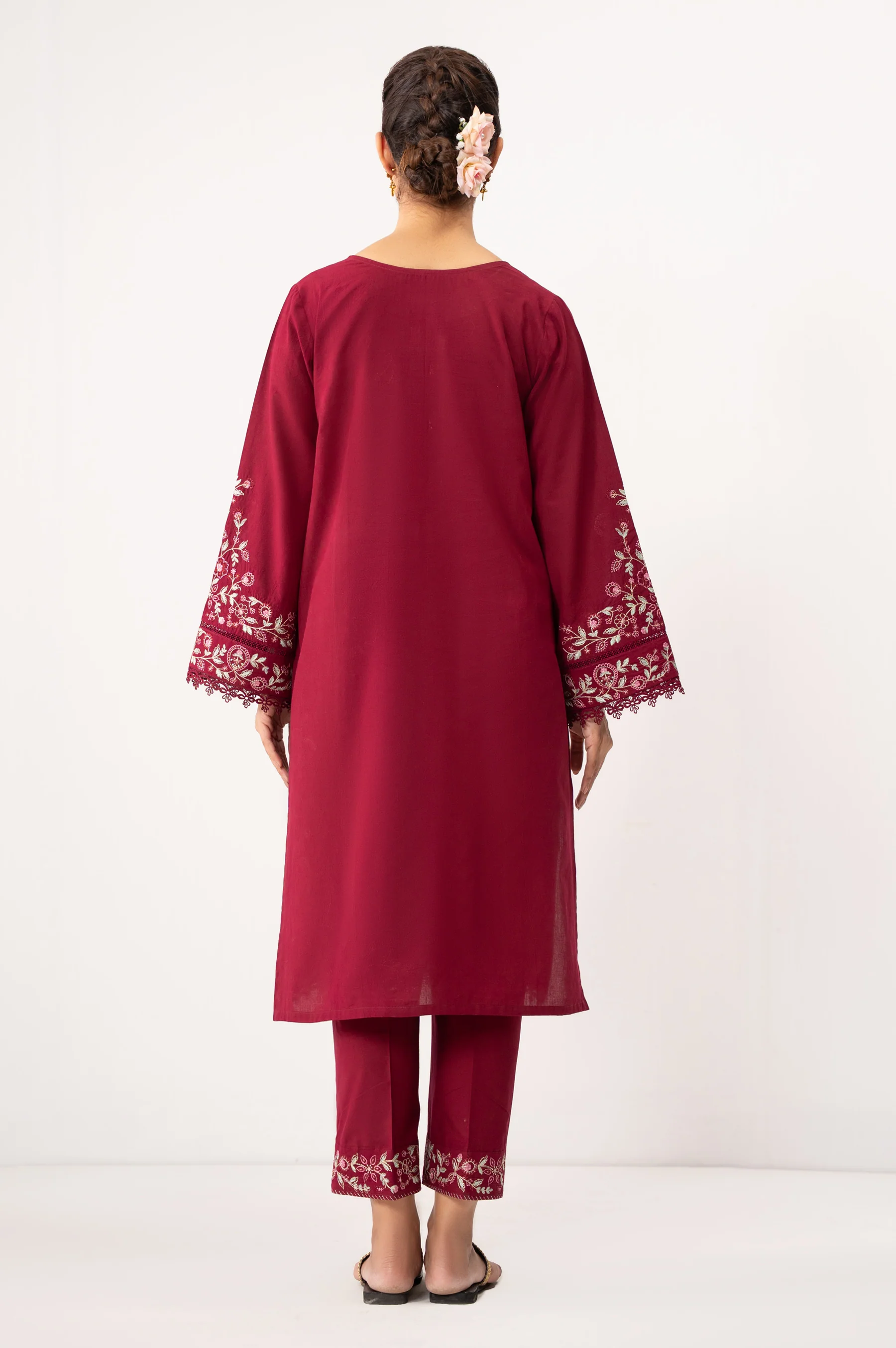 STITCHED EMBROIDERED CAMBRIC SHIRT BOTTOM - Image 5