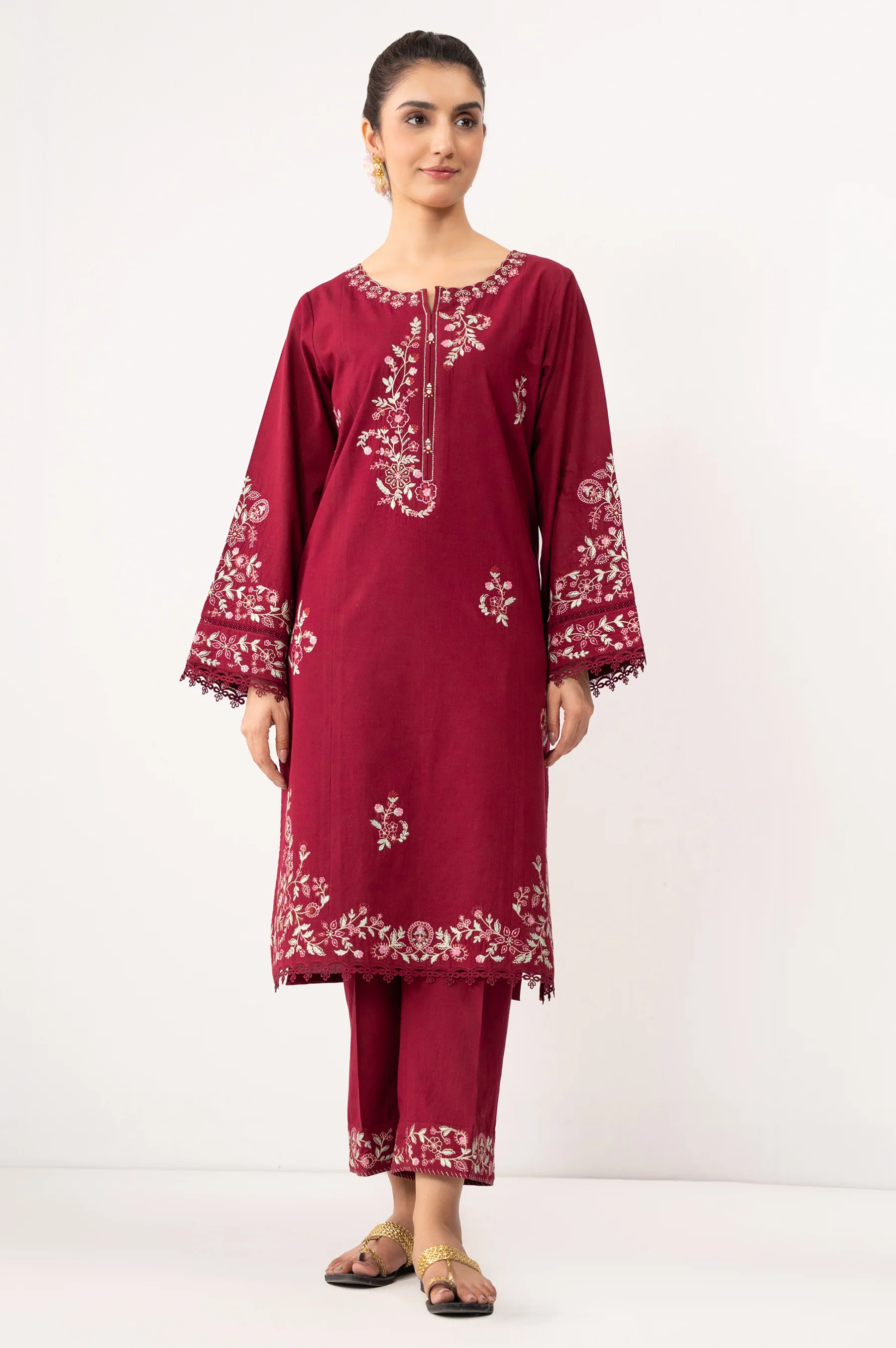 STITCHED EMBROIDERED CAMBRIC SHIRT BOTTOM - Image 6