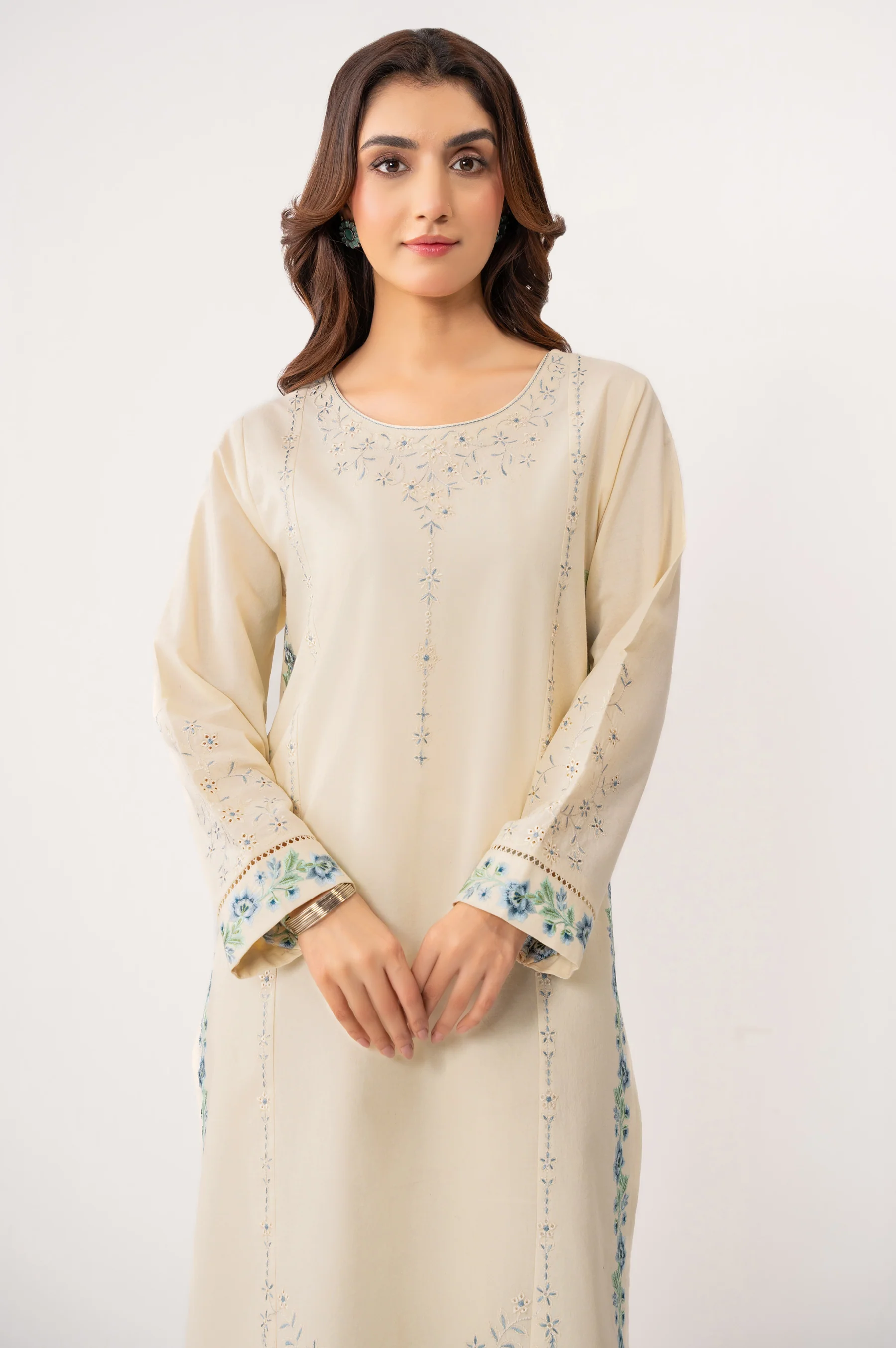 STITCHED EMBROIDERED CAMBRIC SHIRT BOTTOM - Image 2