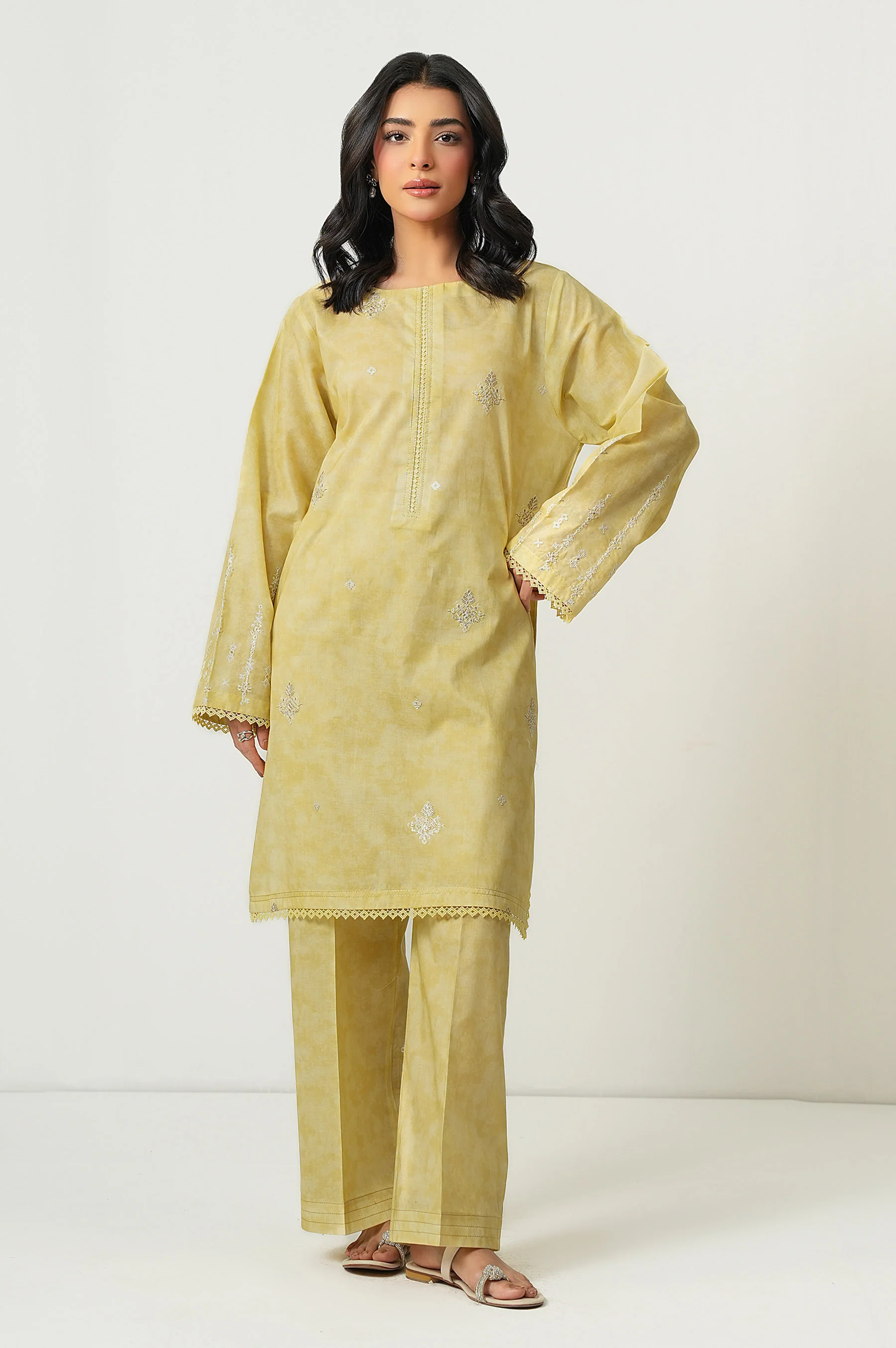 EMBROIDERED SUIT