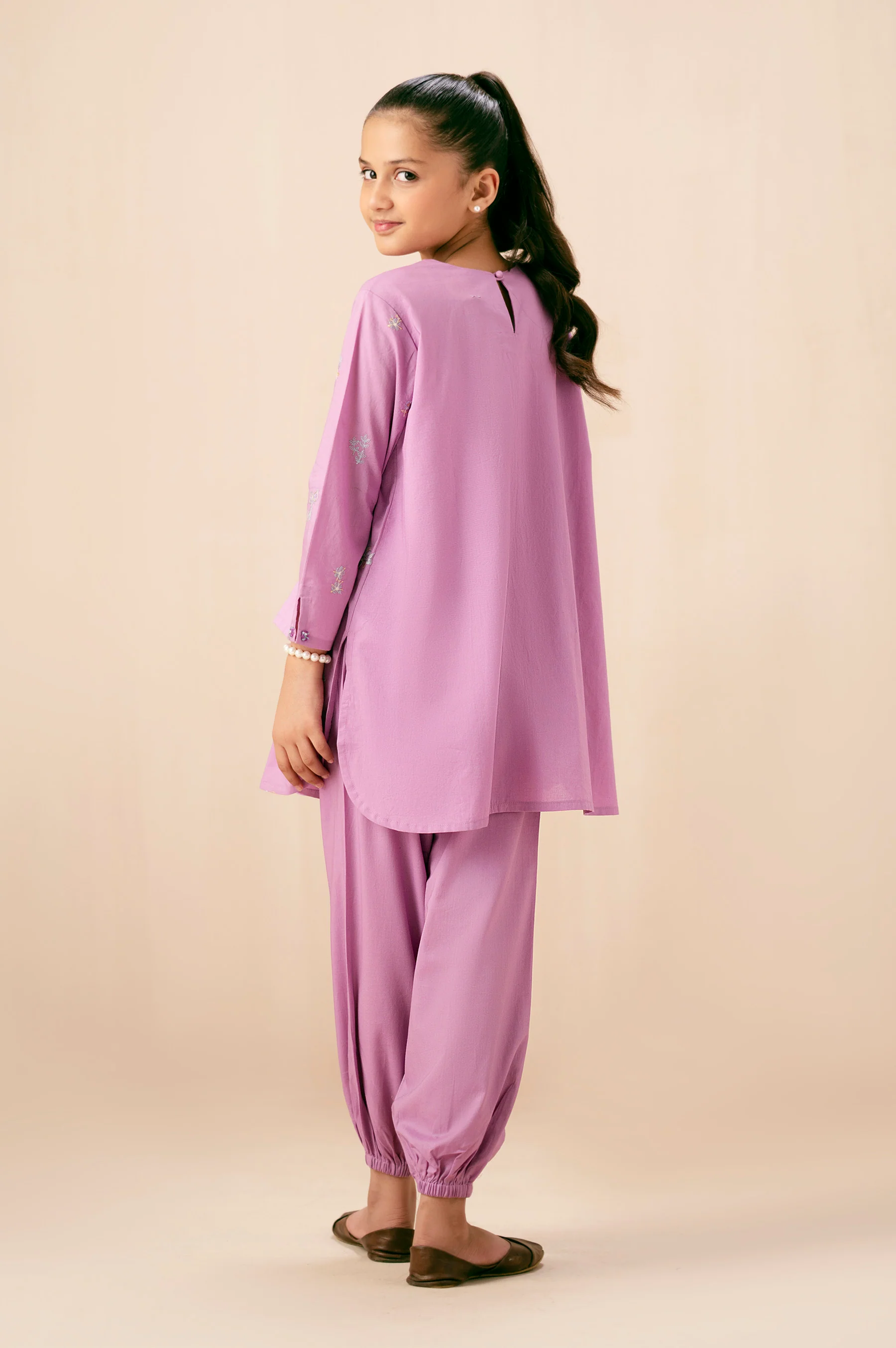 EMBROIDERED SUIT - Image 5