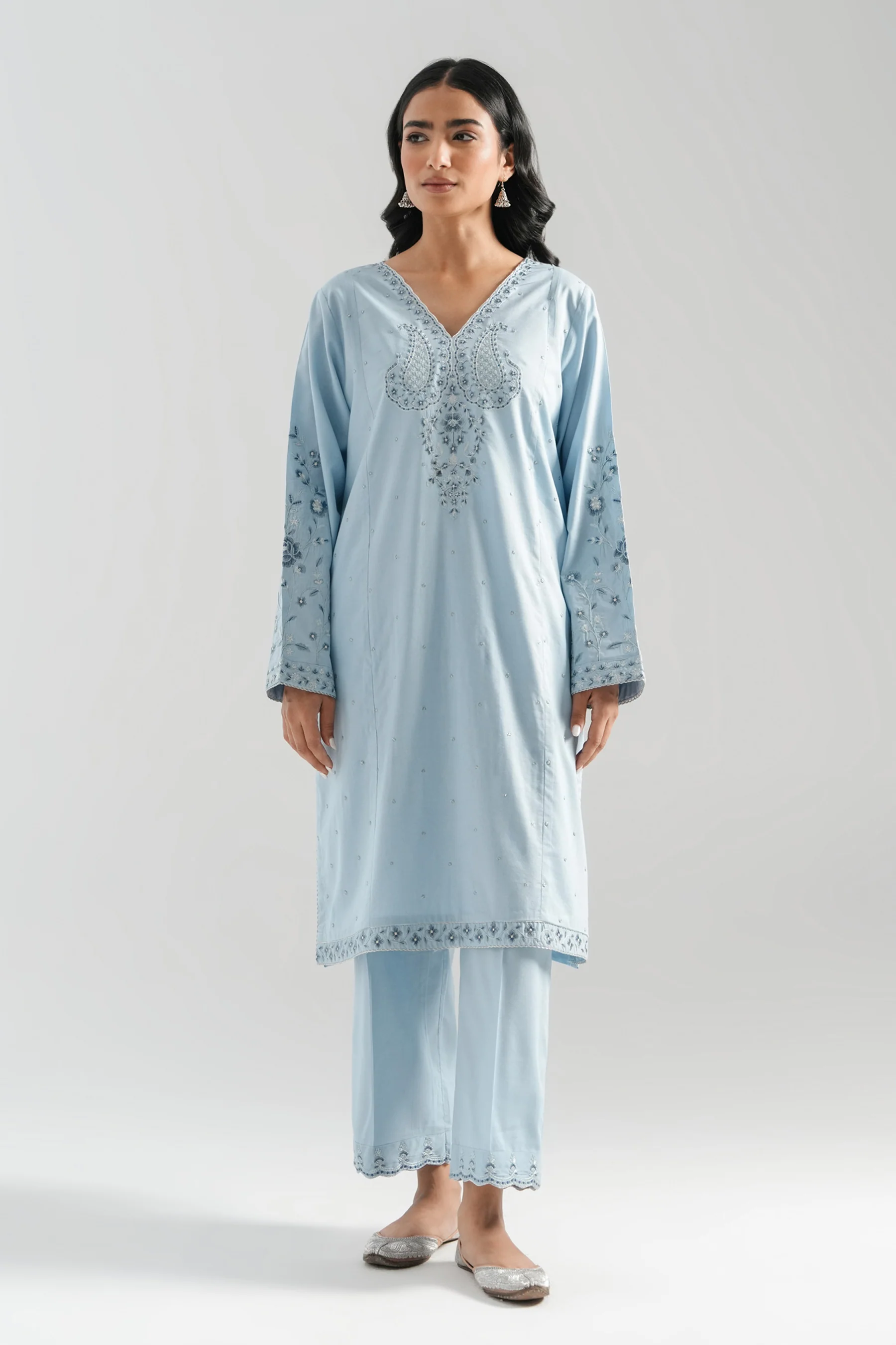STITCHED EMBROIDERED COTTON LINEN VISCOSE SHIRT BOTTOM - Image 6