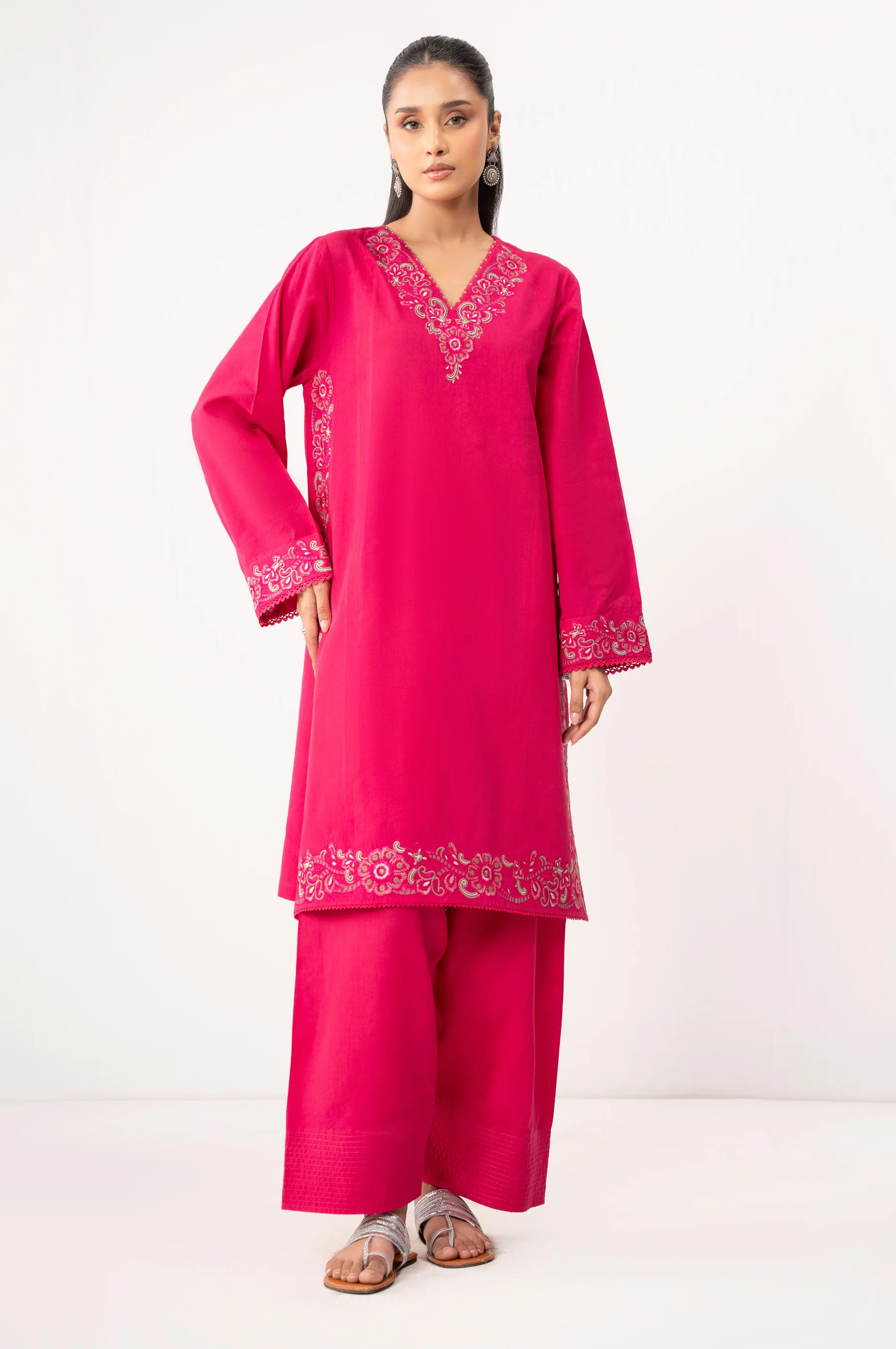 EMBROIDERED SUIT - Image 5