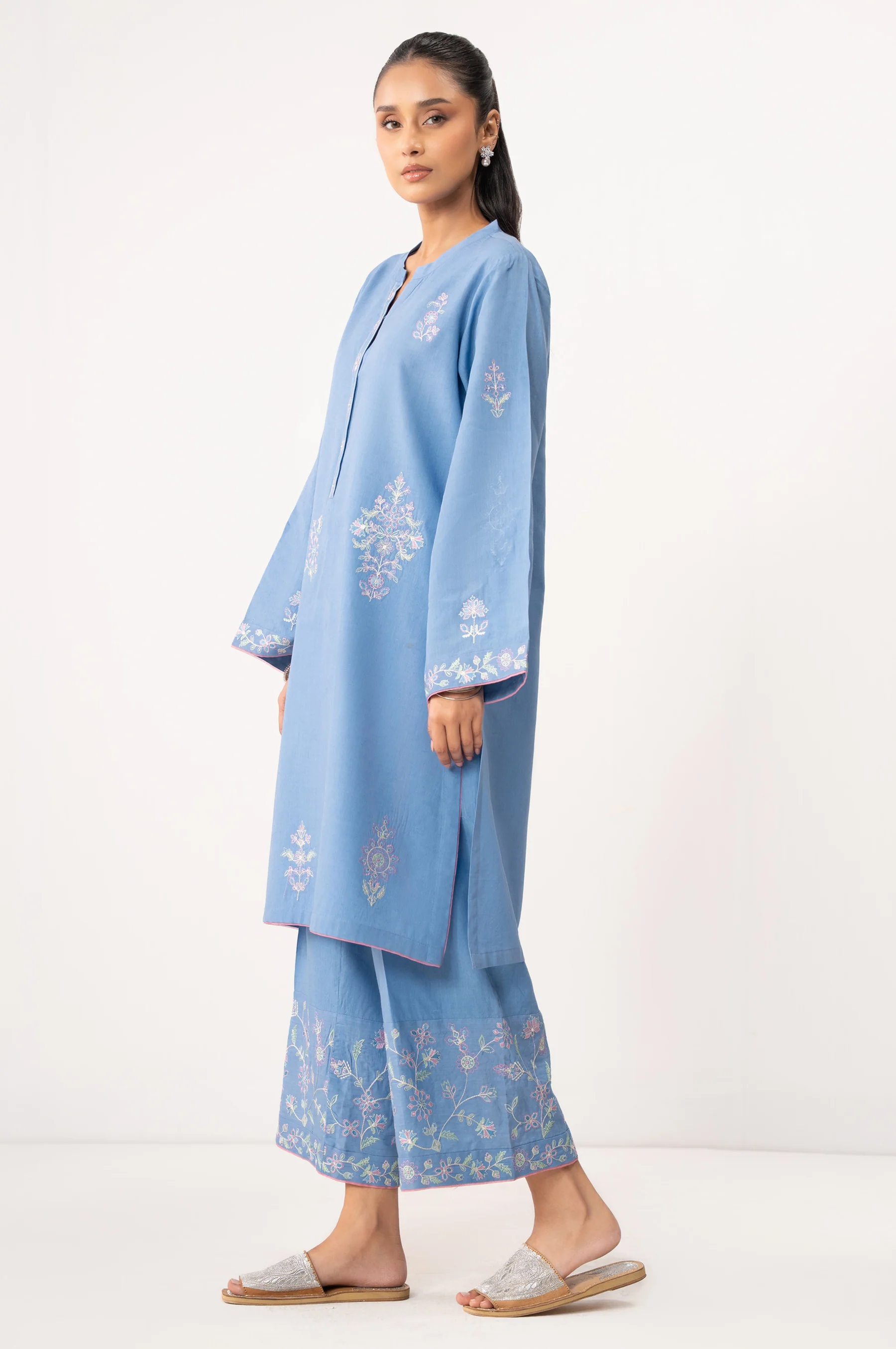 STITCHED EMBROIDERED COTTON LINEN VISCOSE SHIRT BOTTOM - Image 3