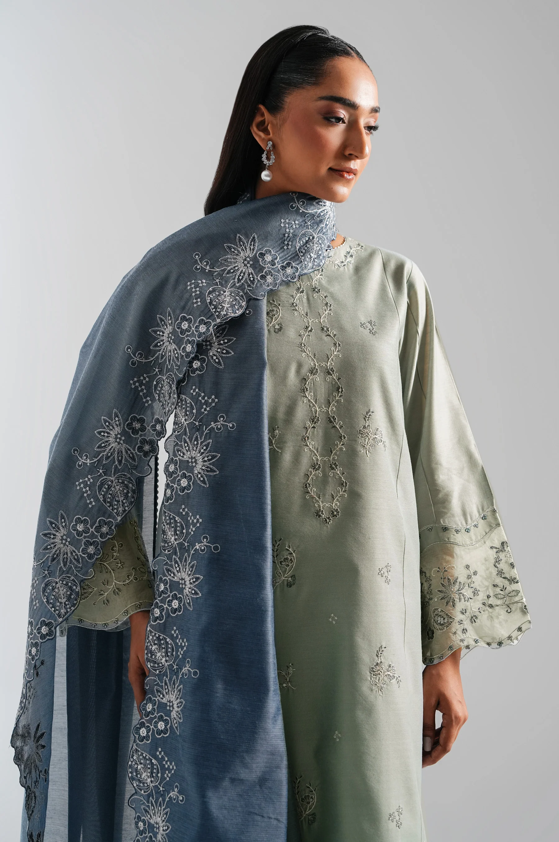 EMBROIDERED COTTON NET STITCHED SHIRT BOTTOM - Image 3
