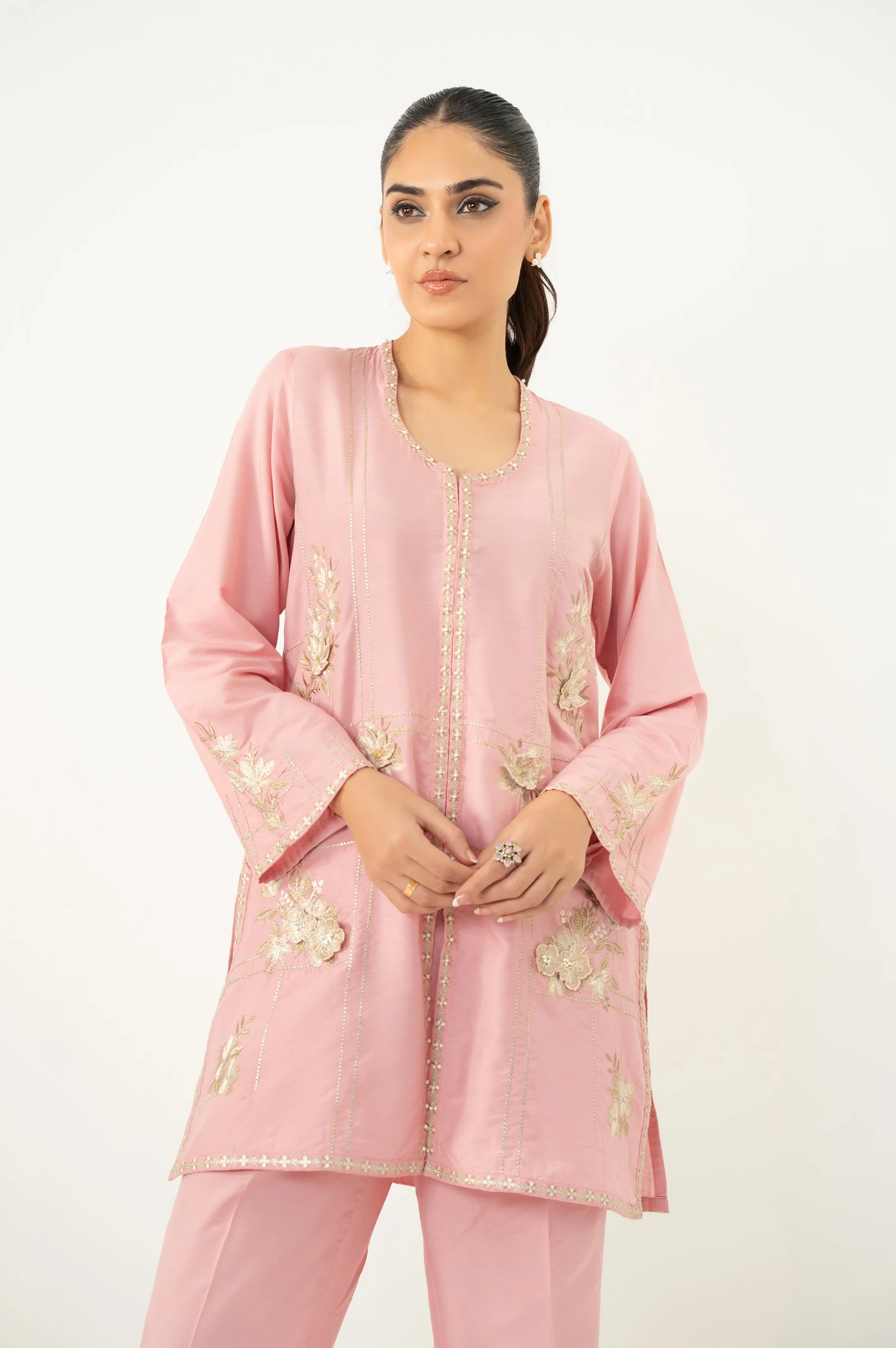 EMBROIDERED SUIT - Image 3
