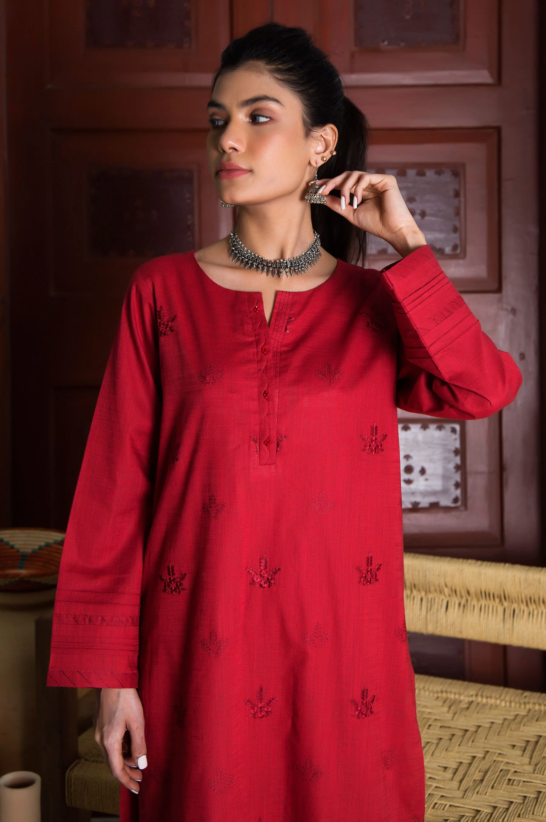 Stitched 2 Piece Embroidered Cotton Slub Suit - Image 3