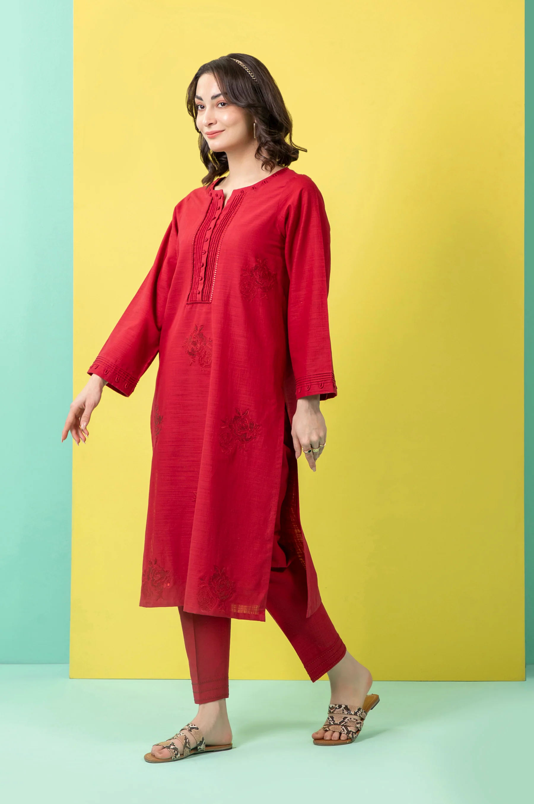 Stitched 2 Piece Embroidered Cotton Slub Suit - Image 5