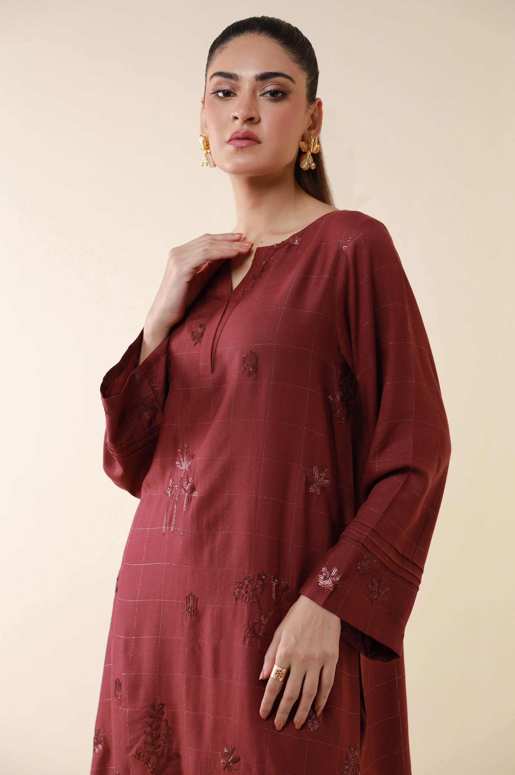 Stitched 2 Piece Embroidered Crepe Lurex Suit - Image 2