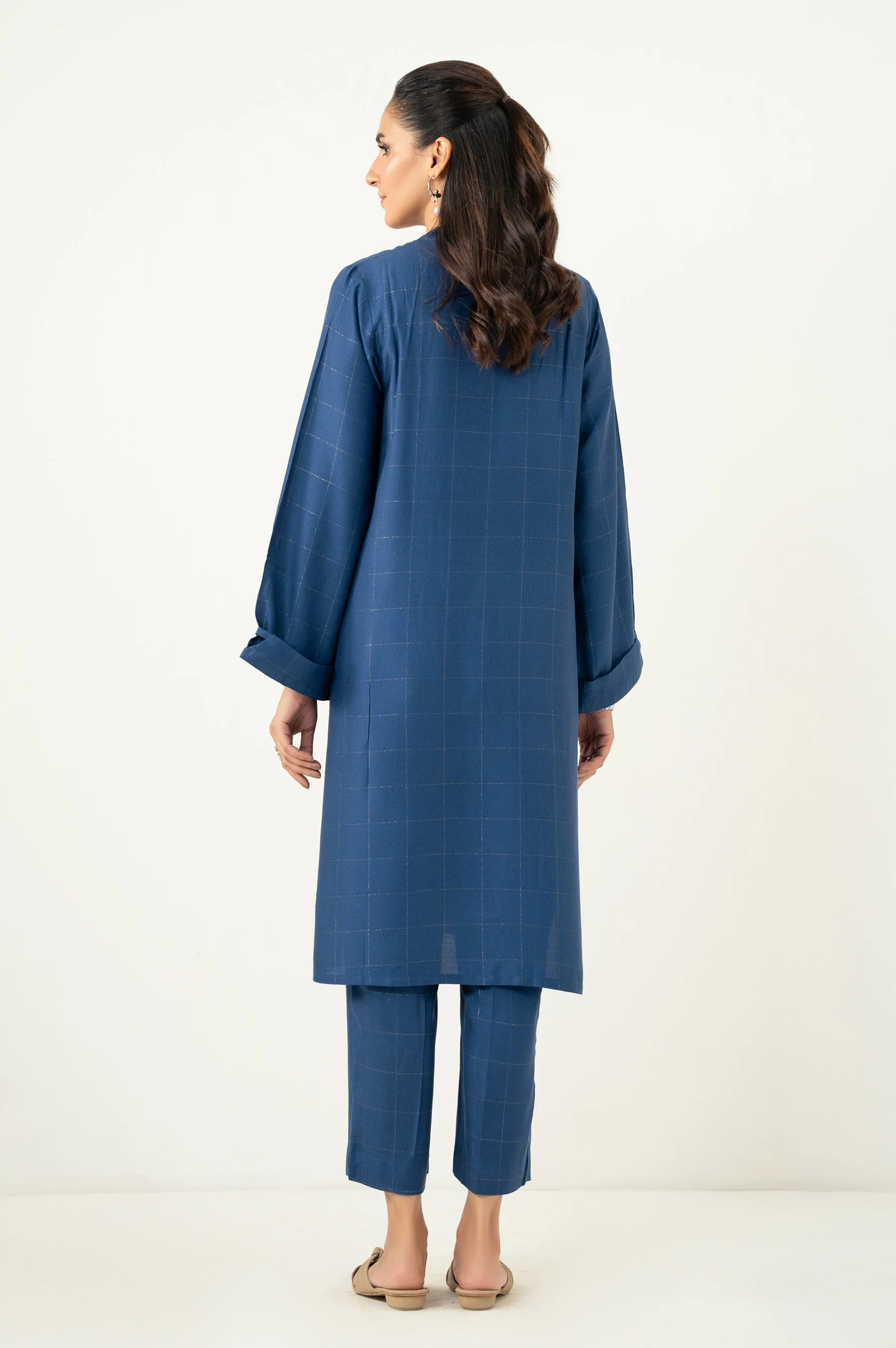 Stitched 2 Piece Embroidered Crepe Lurex Suit - Image 4