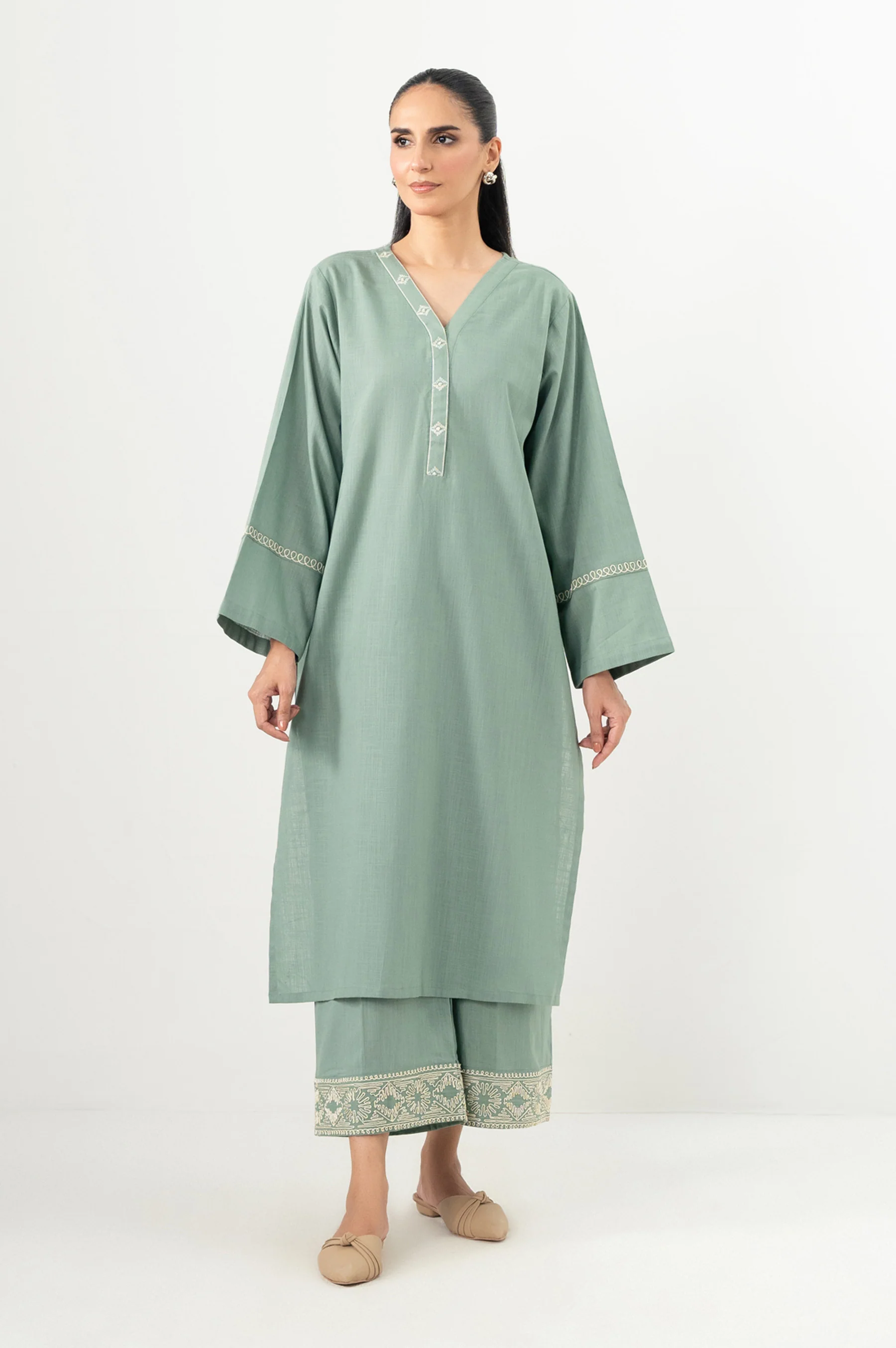 Stitched 2 Piece Embroidered Cross Hatch Suit - Image 6
