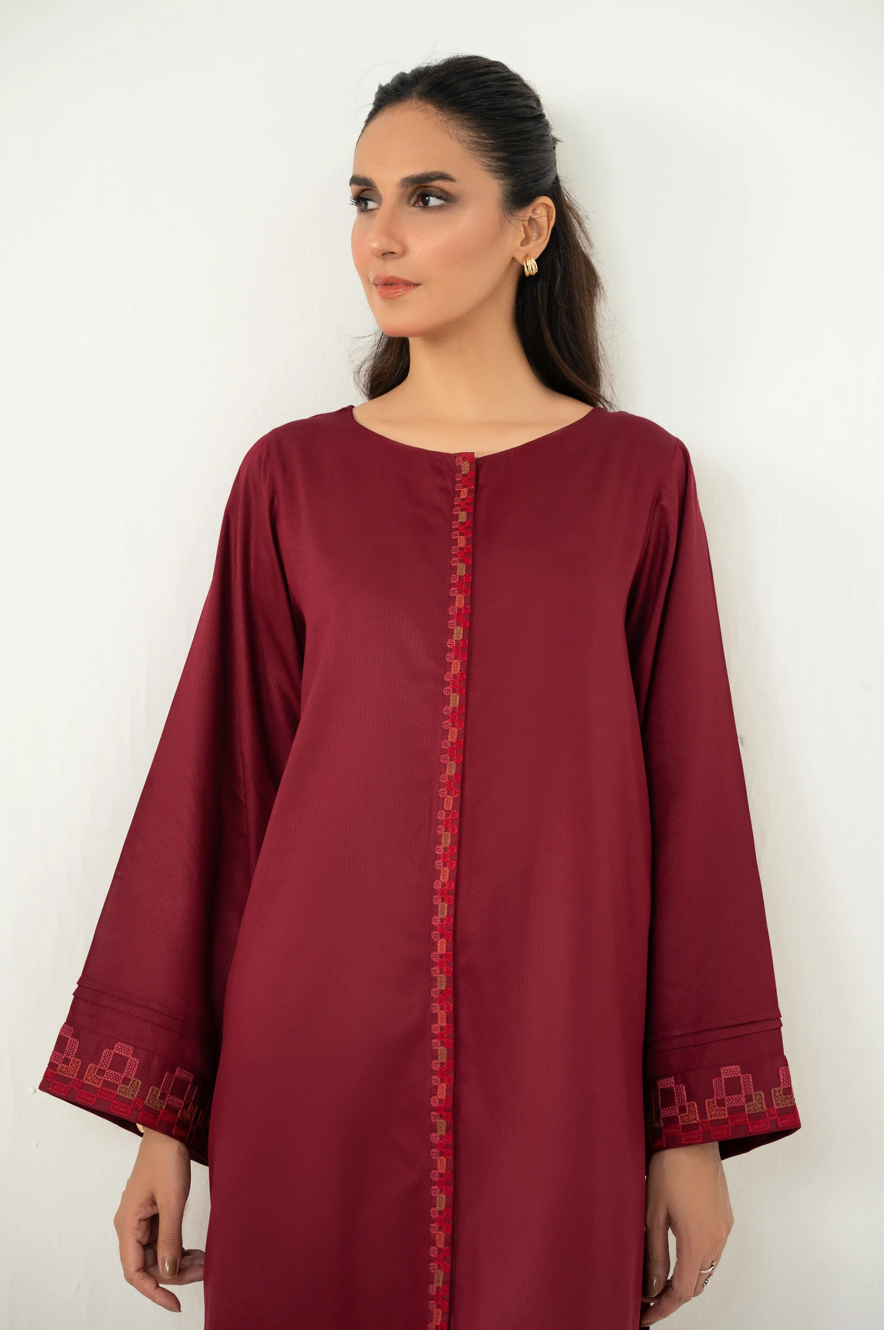 EMBROIDERED SUIT - Image 6