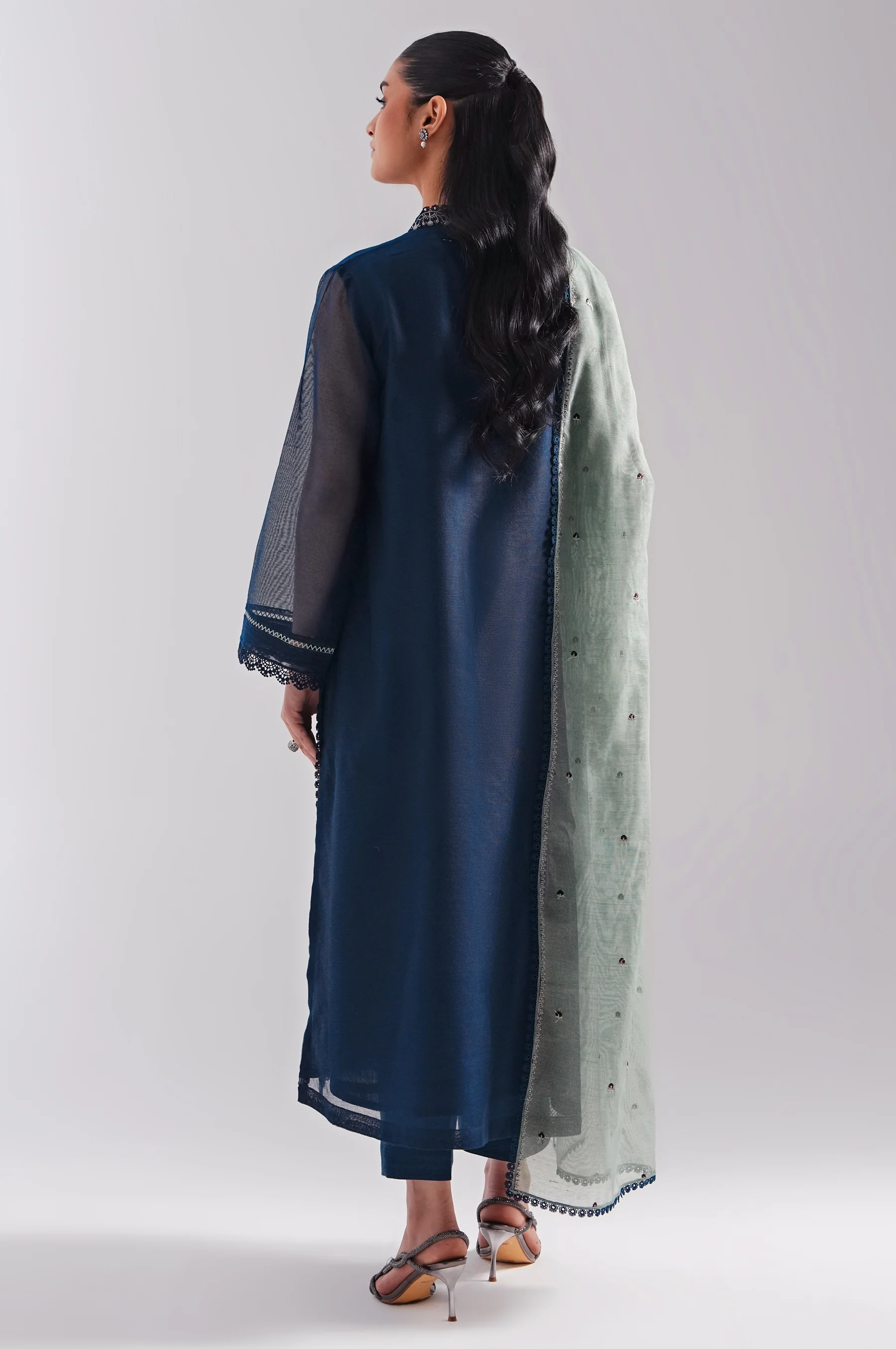 EMBROIDERED SHIRT DUPATTA - Image 3