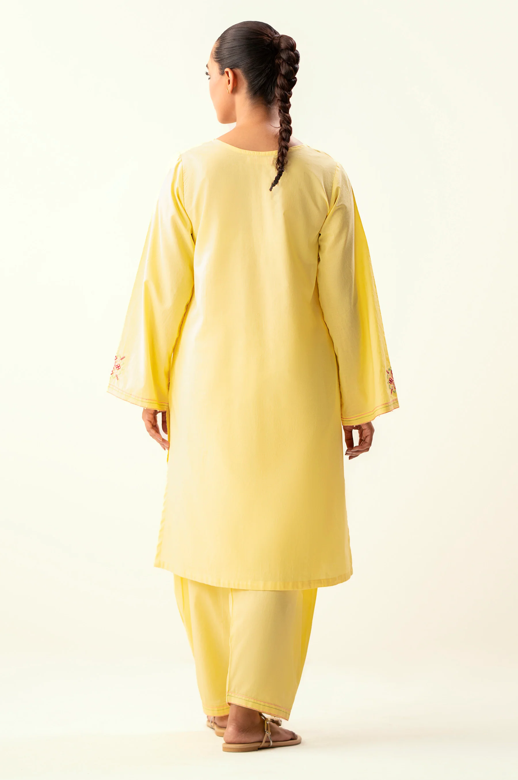 EMBROIDERED SUIT - Image 6