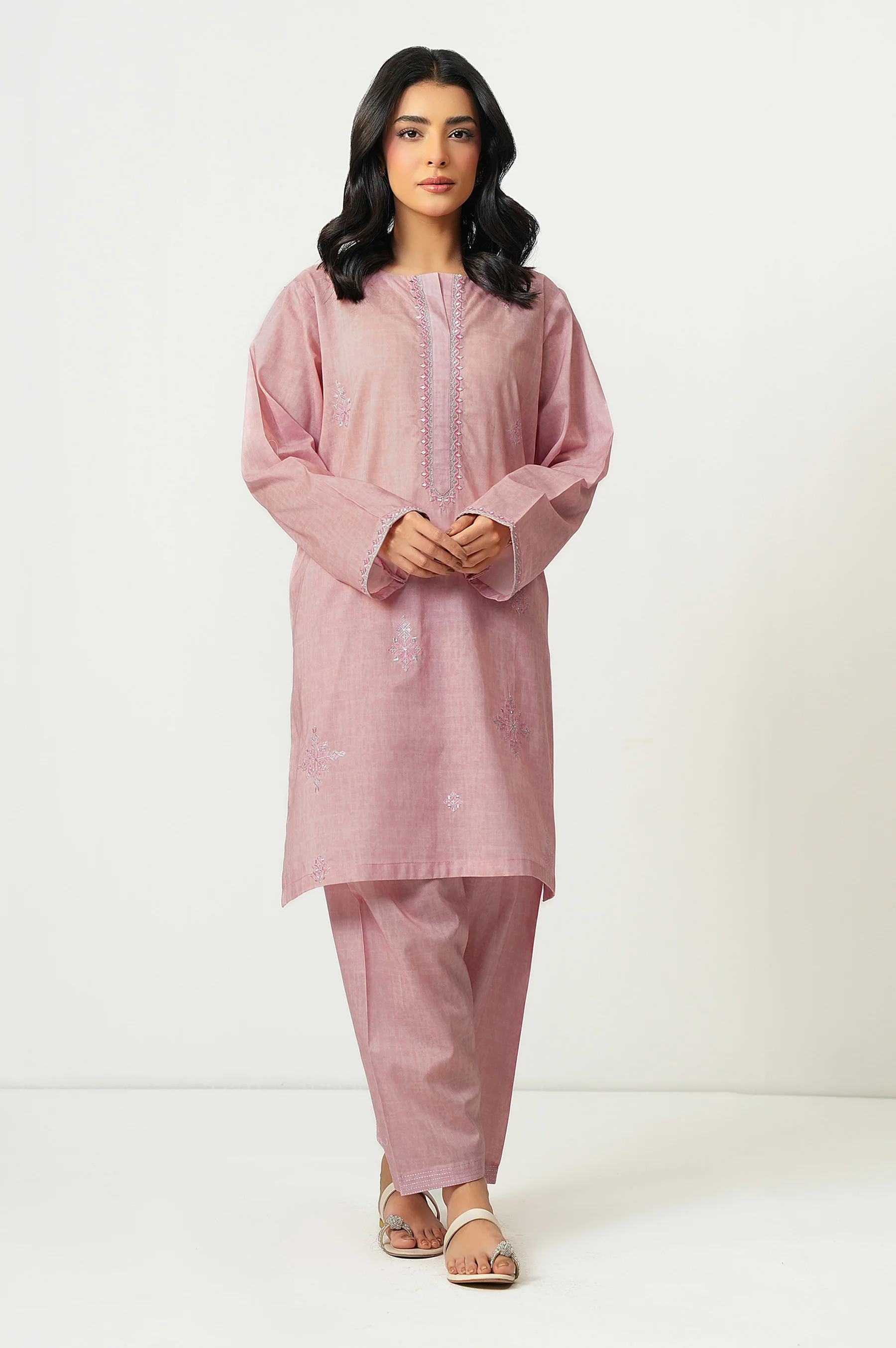 EMBROIDERED SUIT - Image 6