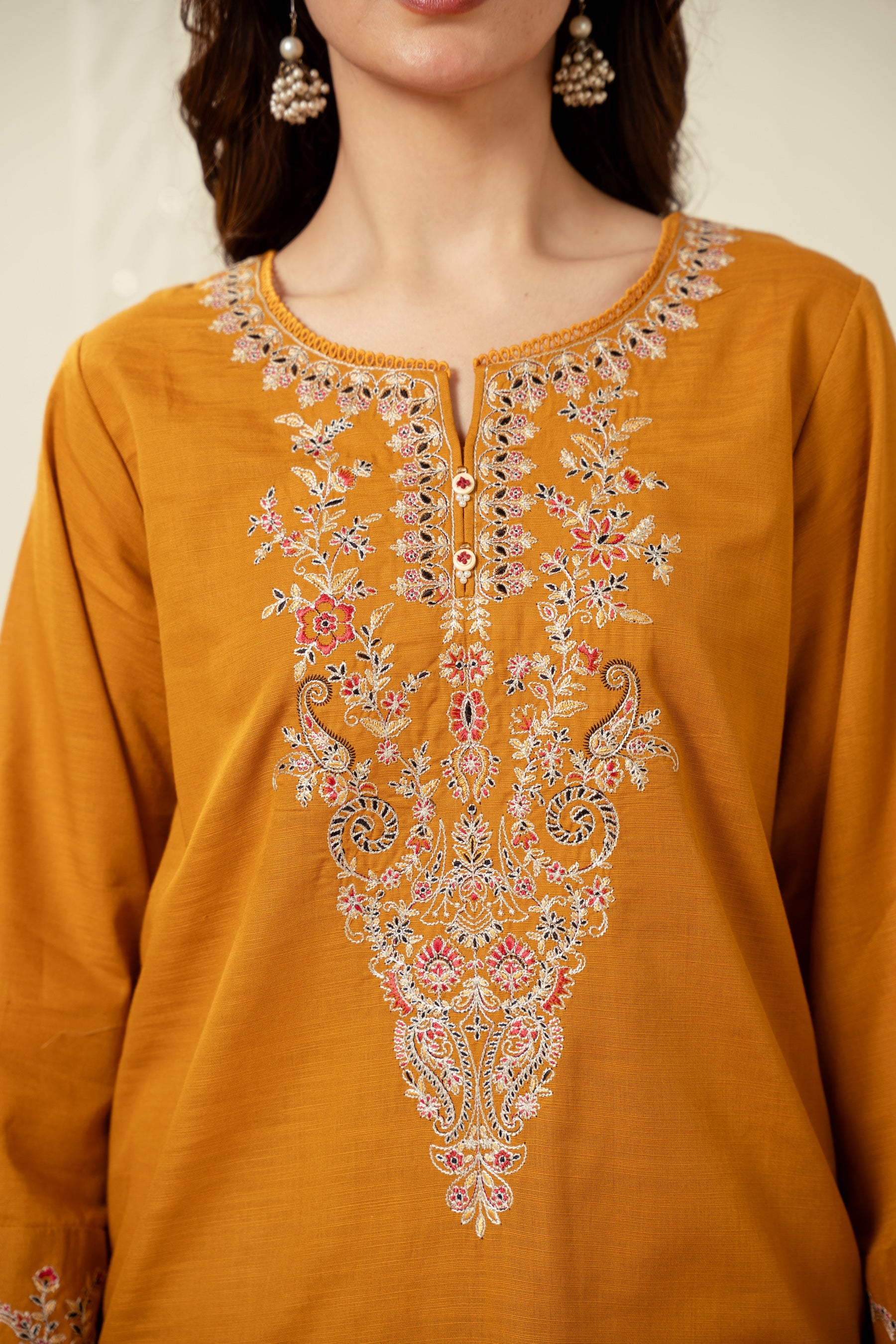 EMBROIDERED LINEN VISCOSE STITCHED SHIRT BOTTOM - Image 3