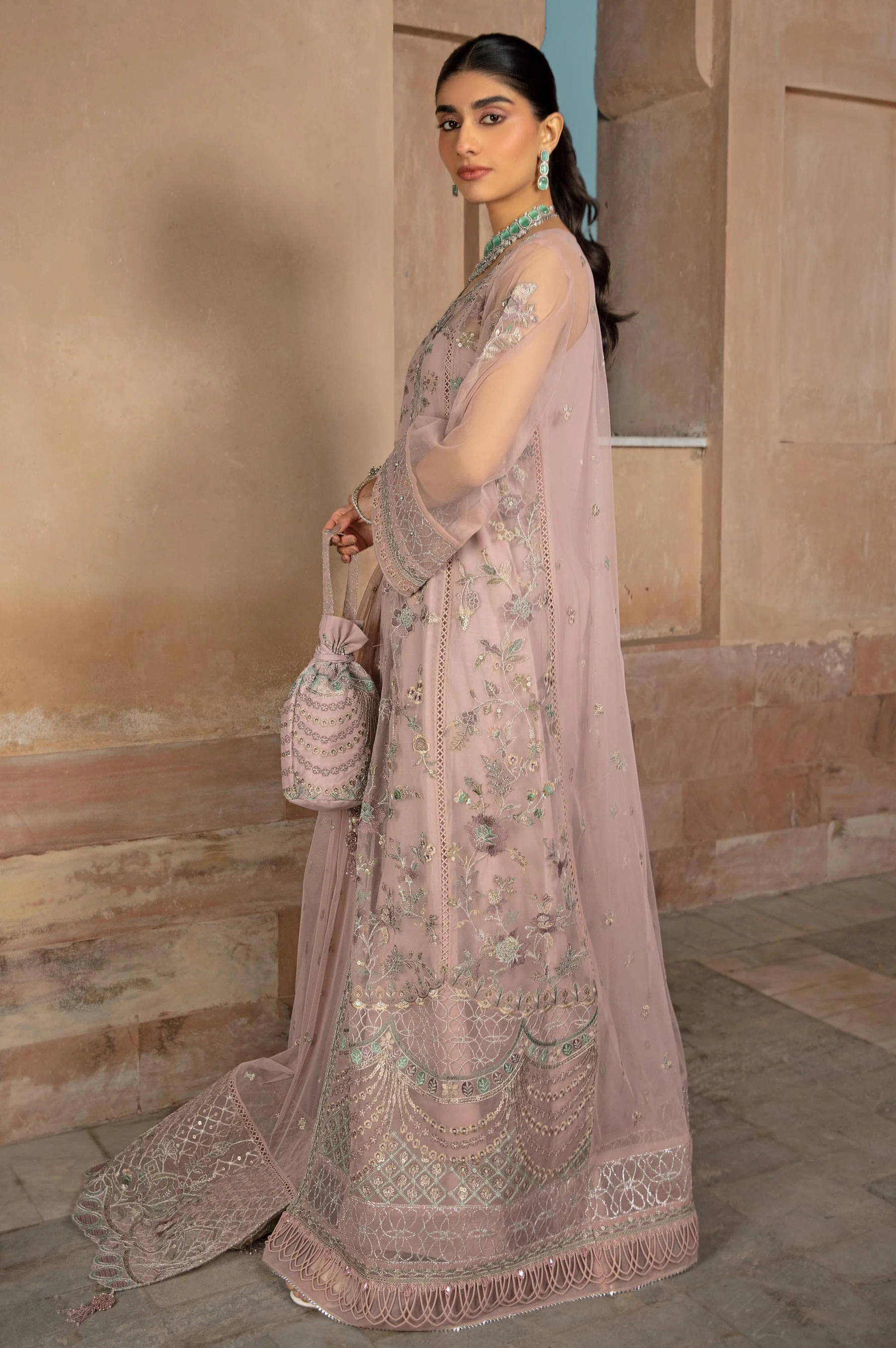 EMBROIDERED SUIT - Image 5
