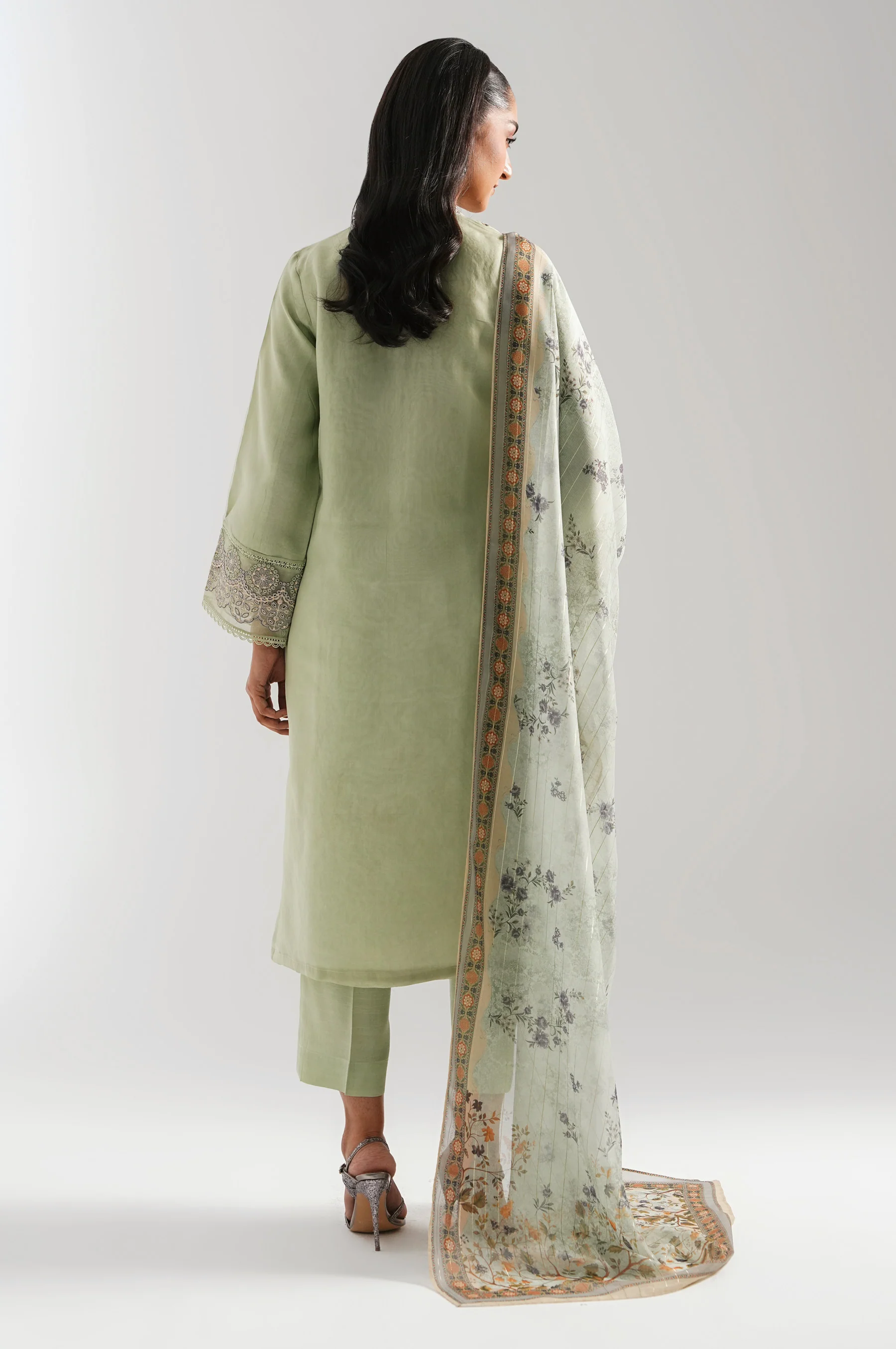 EMBROIDERED ORGANZA STITCHED SHIRT BOTTOM - Image 5