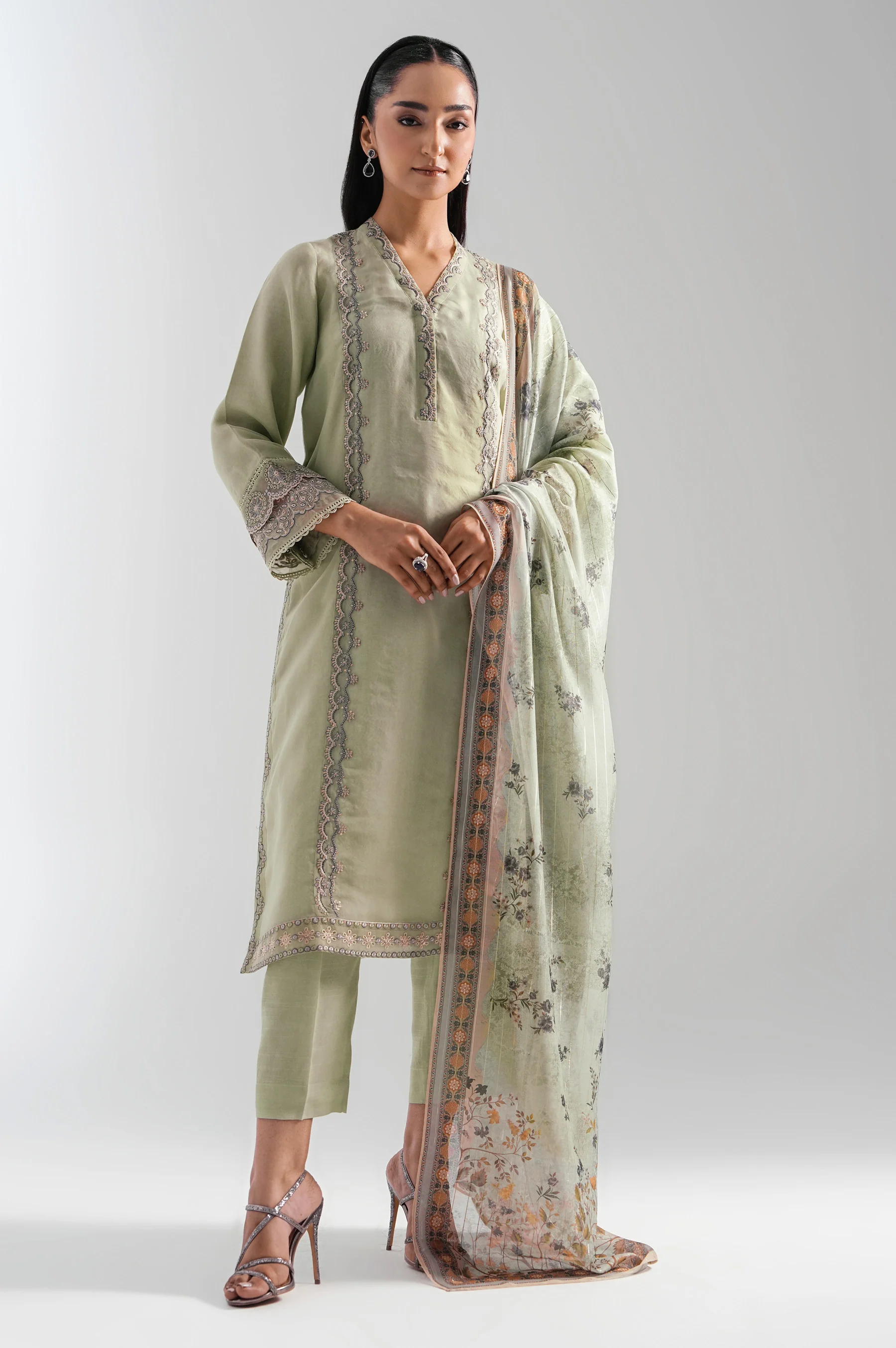 EMBROIDERED ORGANZA STITCHED SHIRT BOTTOM - Image 6