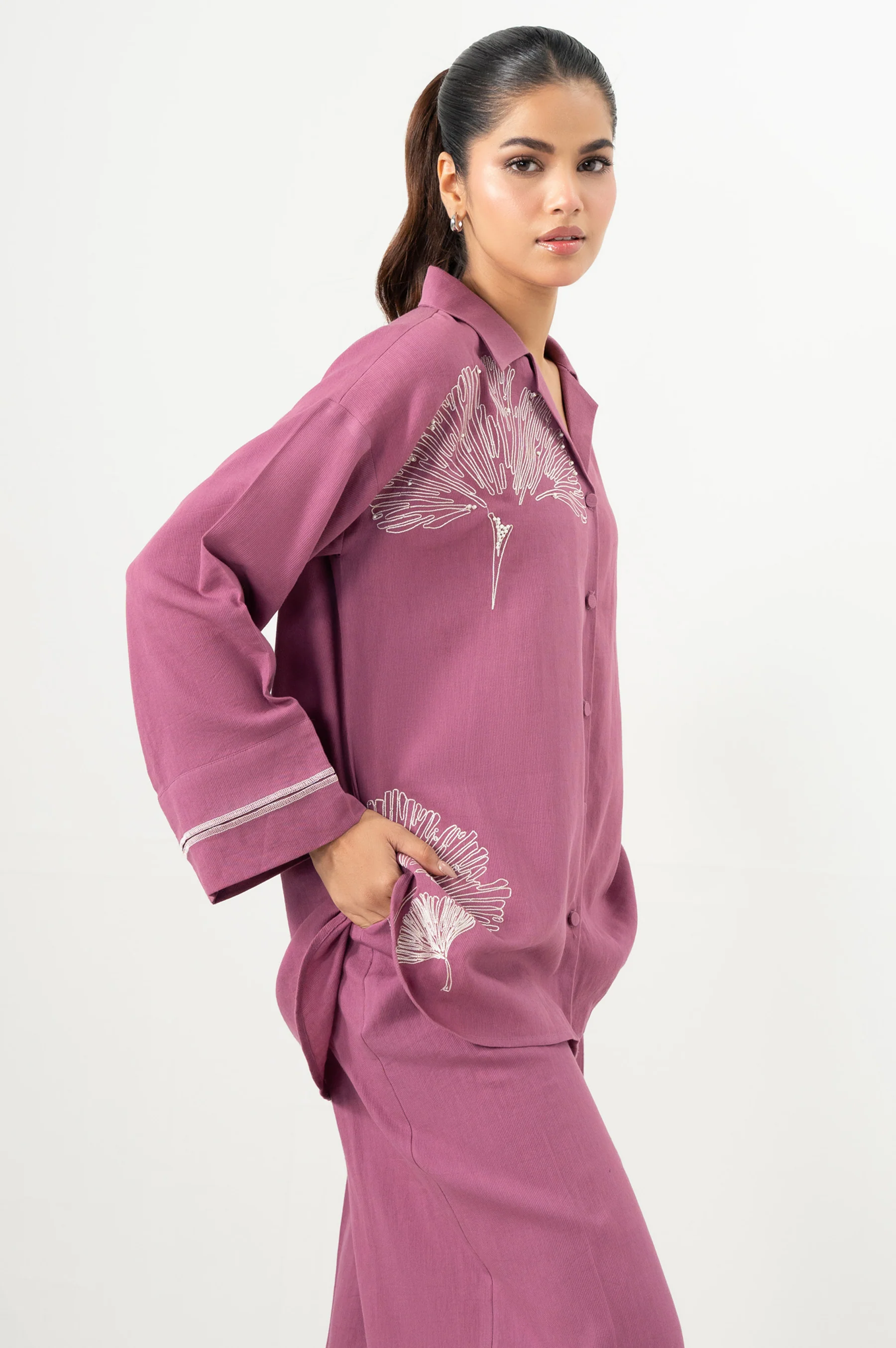 EMBROIDERED SUIT - Image 6