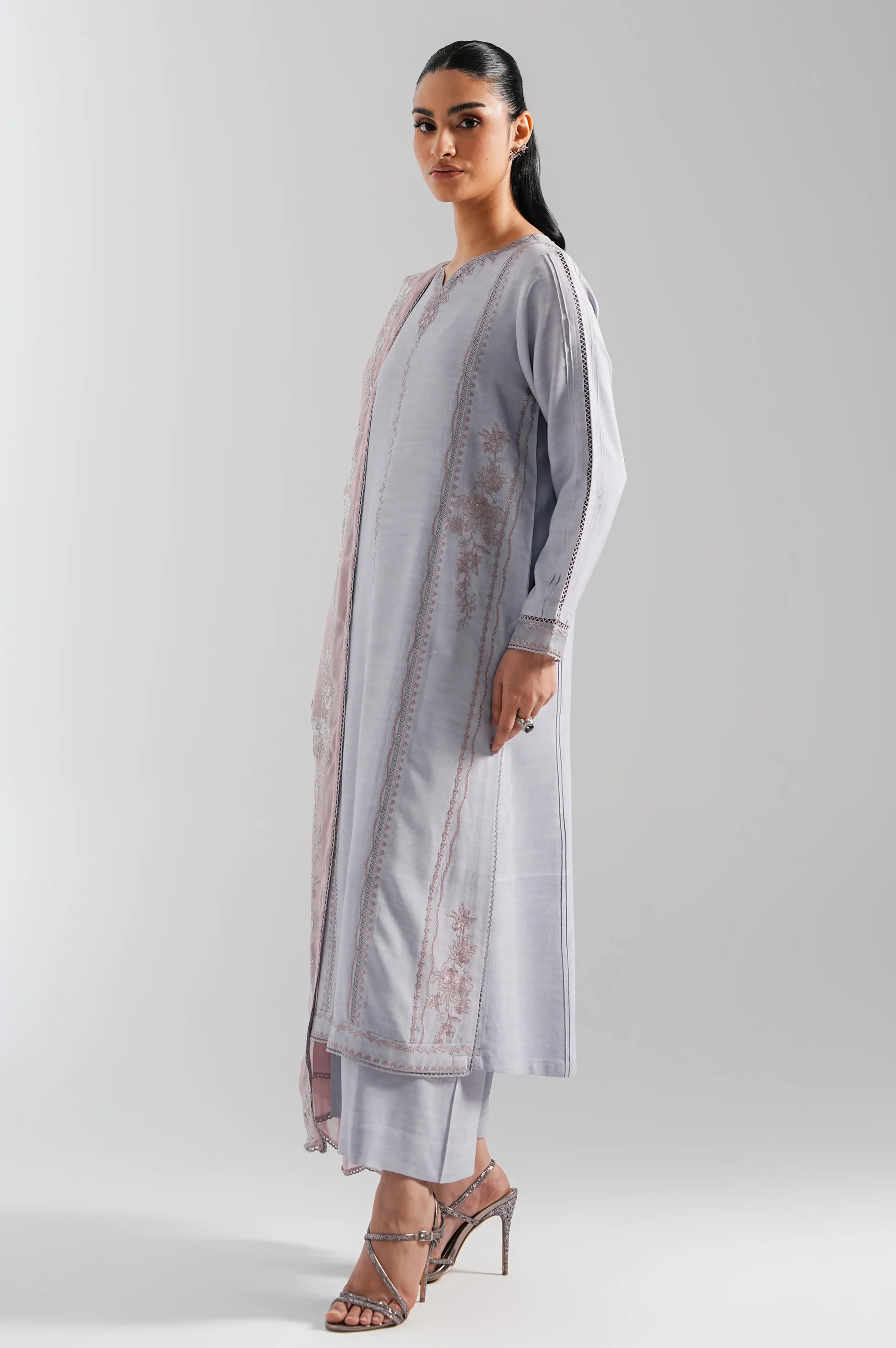 EMBROIDERED RAW SILK STITCHED SHIRT BOTTOM - Image 4