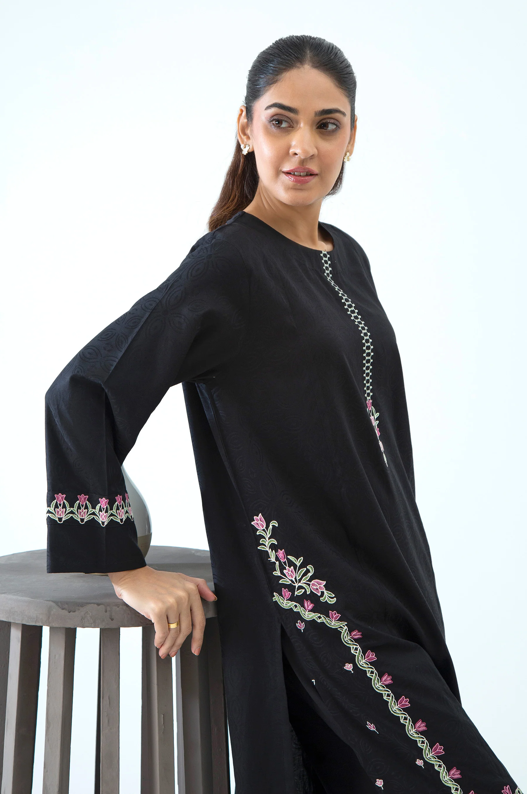 STITCHED EMBROIDERED SATIN JACQUARD SHIRT BOTTOM - Image 2