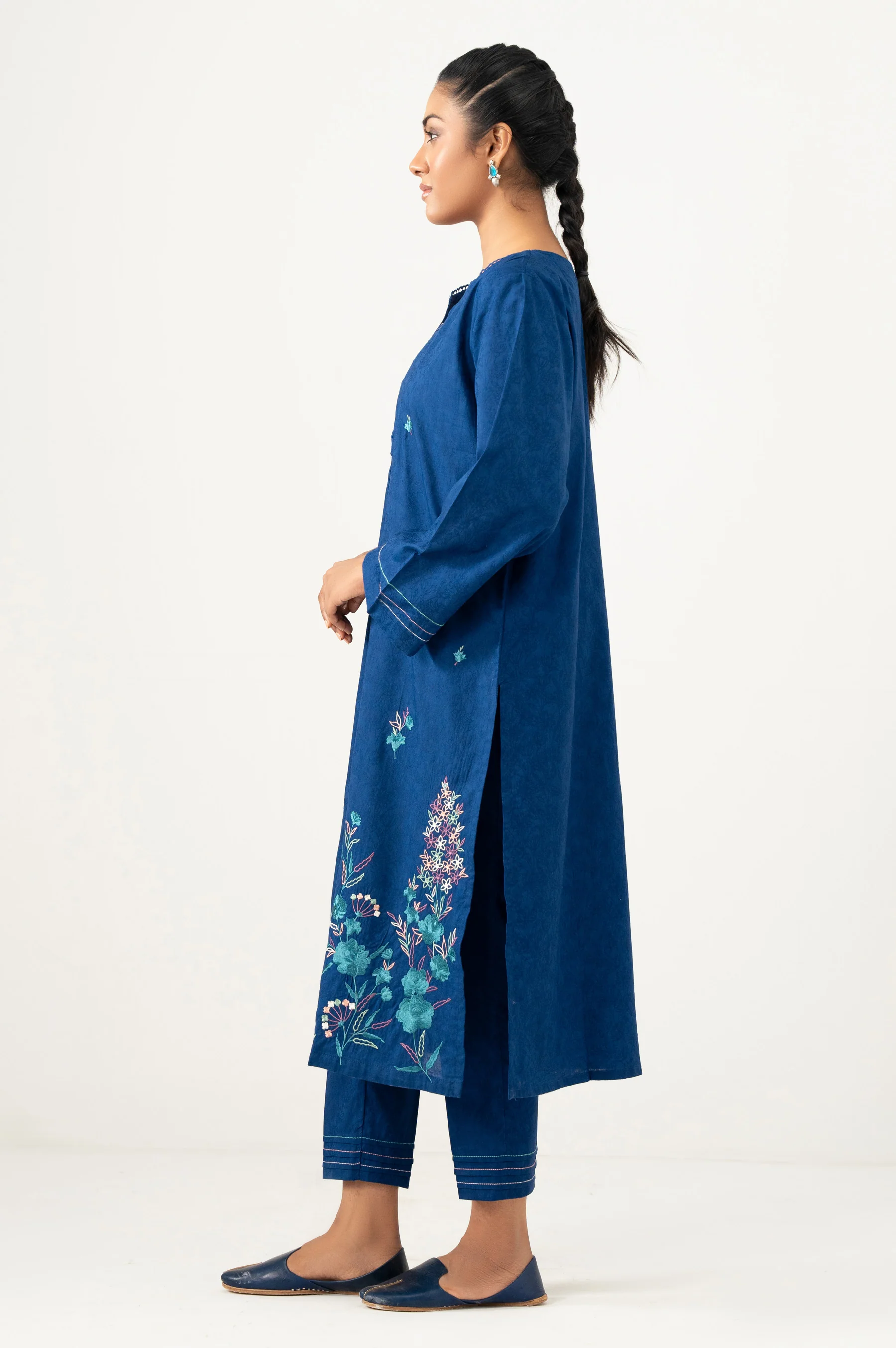Stitched 2 Piece Embroidered Self Jacquard Suit - Image 3