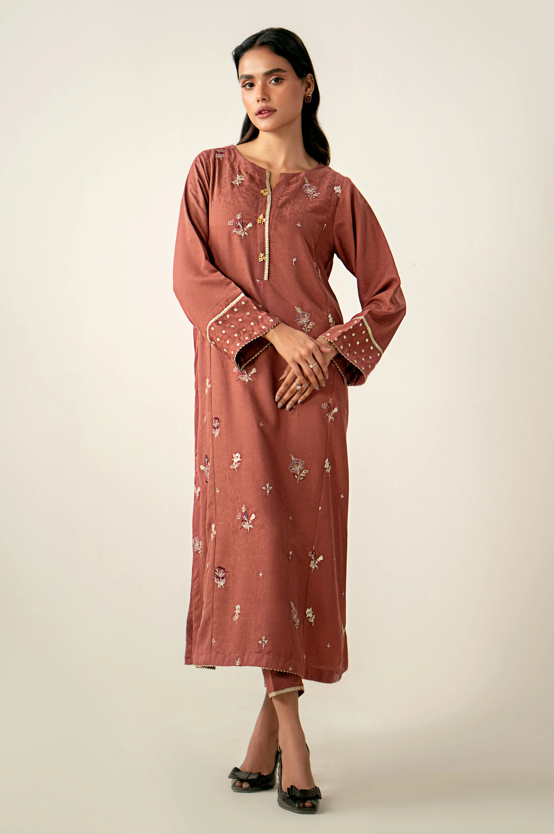 Stitched 2 Piece Embroidered Self Jacquard Suit - Image 4