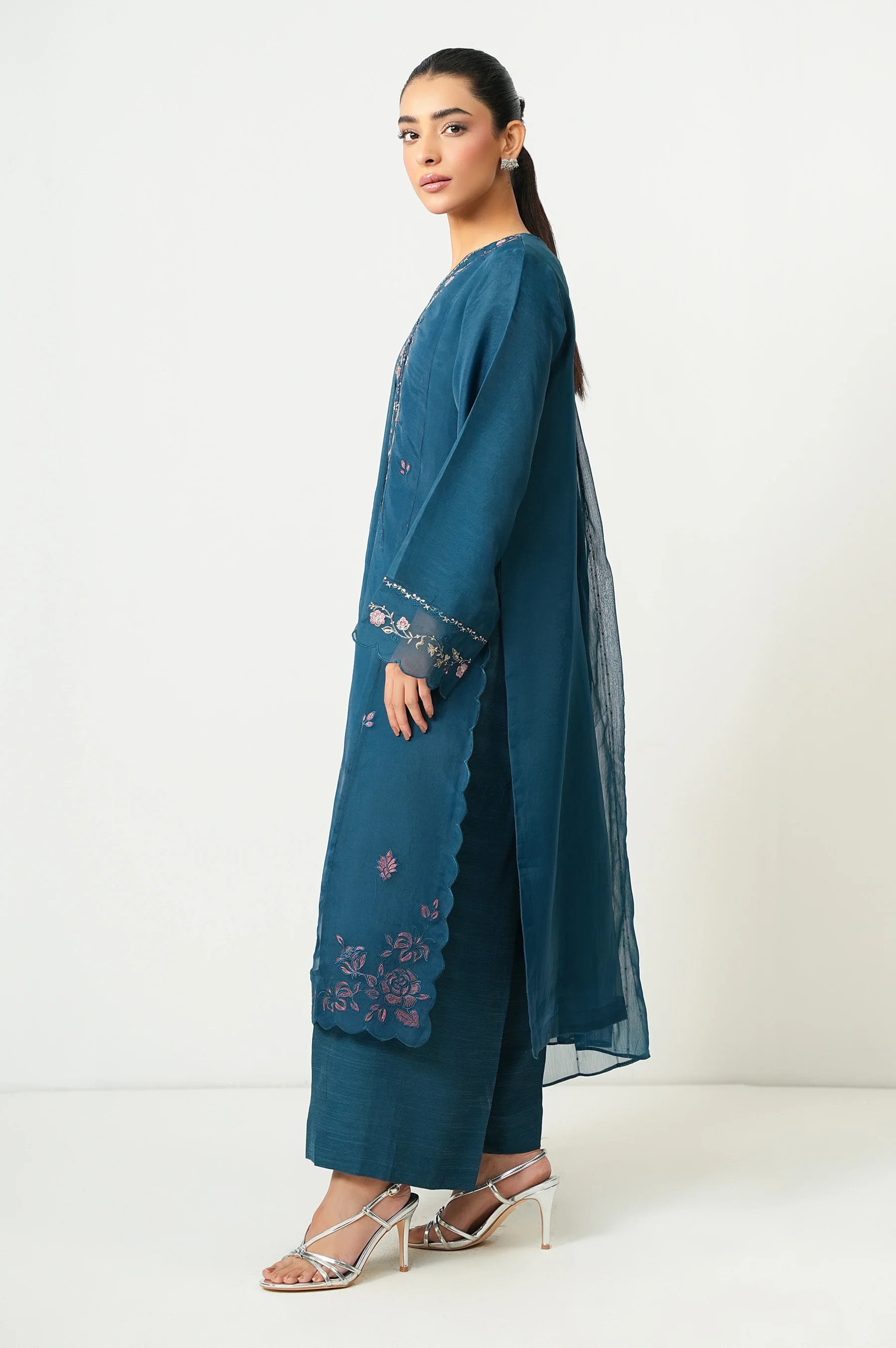 EMBROIDERED ORGANZA SHIRT DUPATTA - Image 3