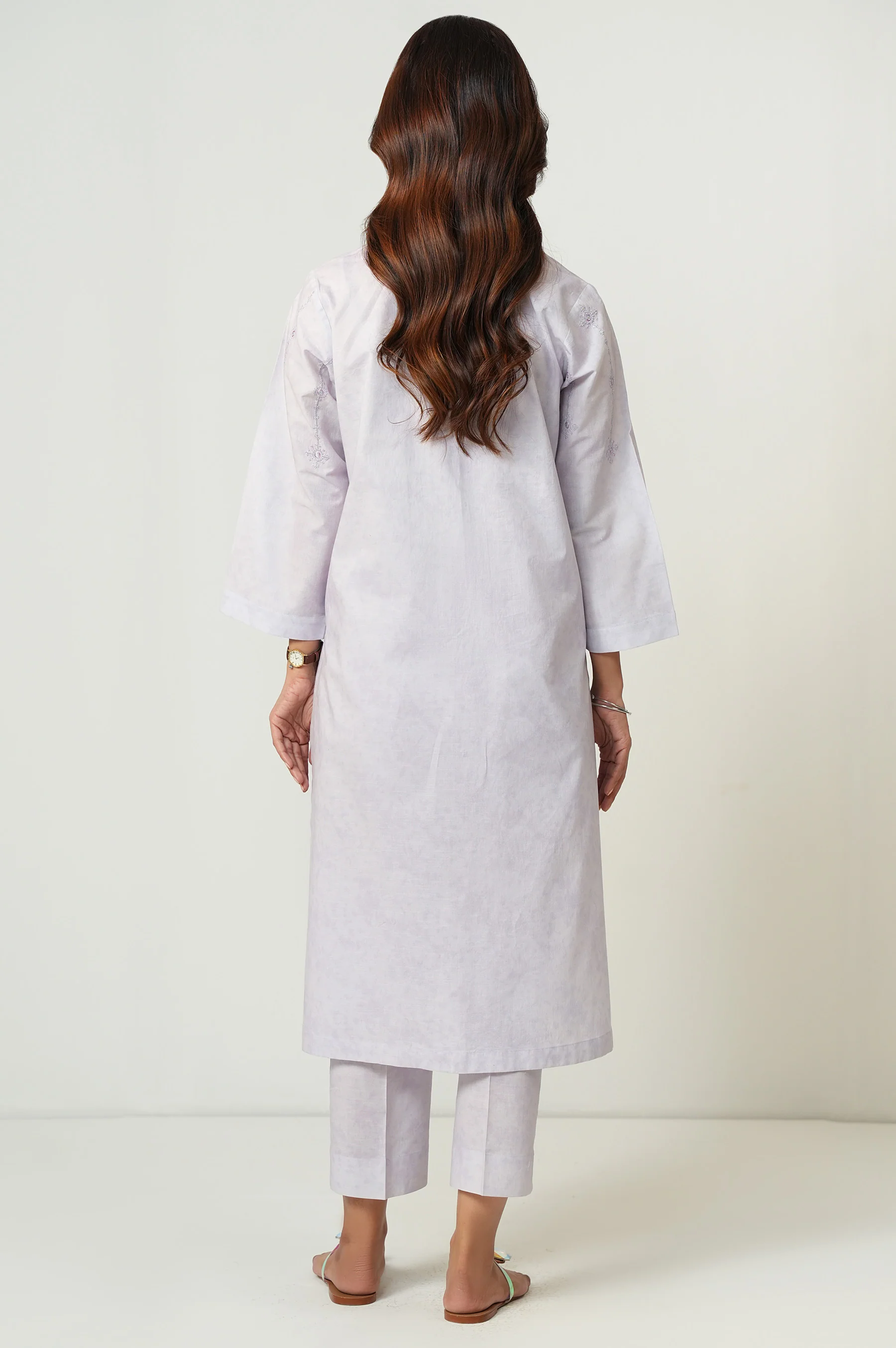 EMBROIDERED SUIT - Image 3