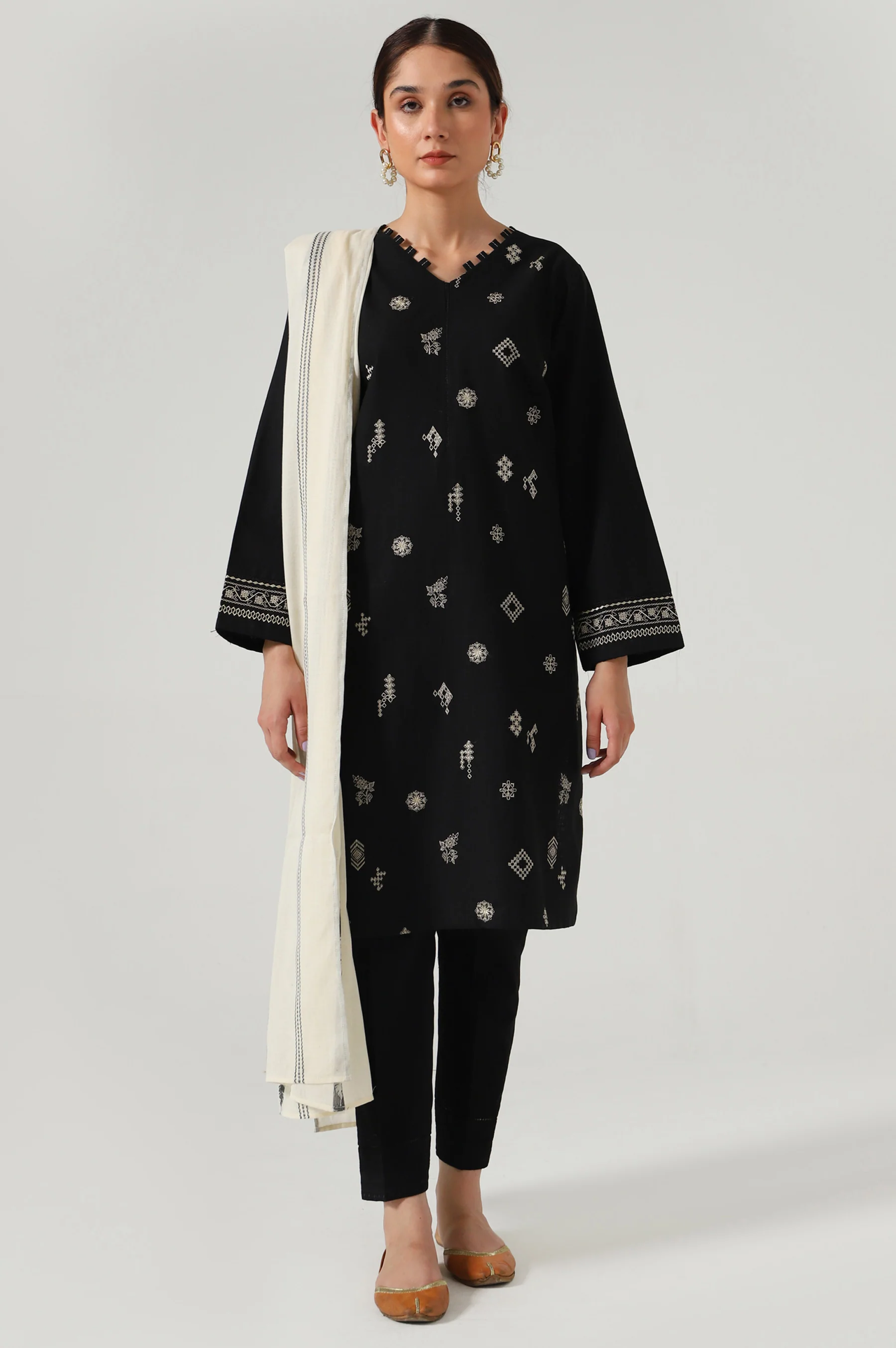 Stitched 2 Piece Embroidered slub Suit - Image 4