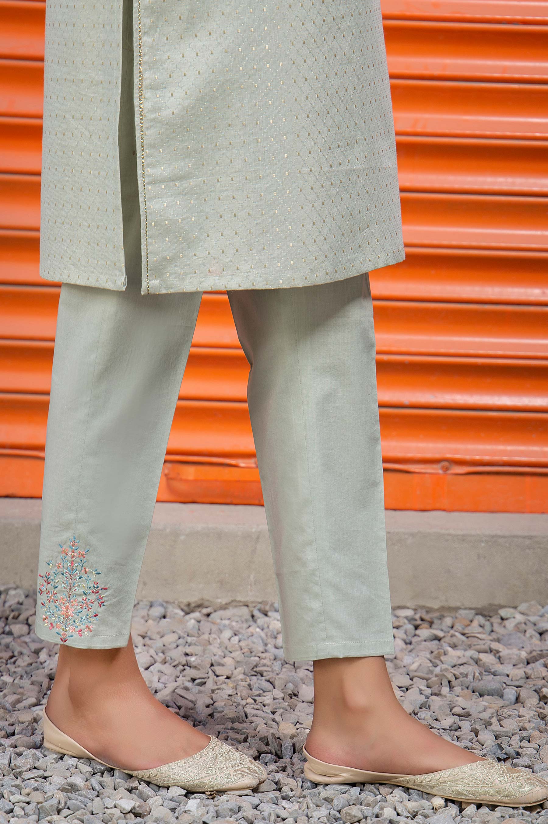 Stitched 2 Piece Embroidered Mesuri Suit - Image 2